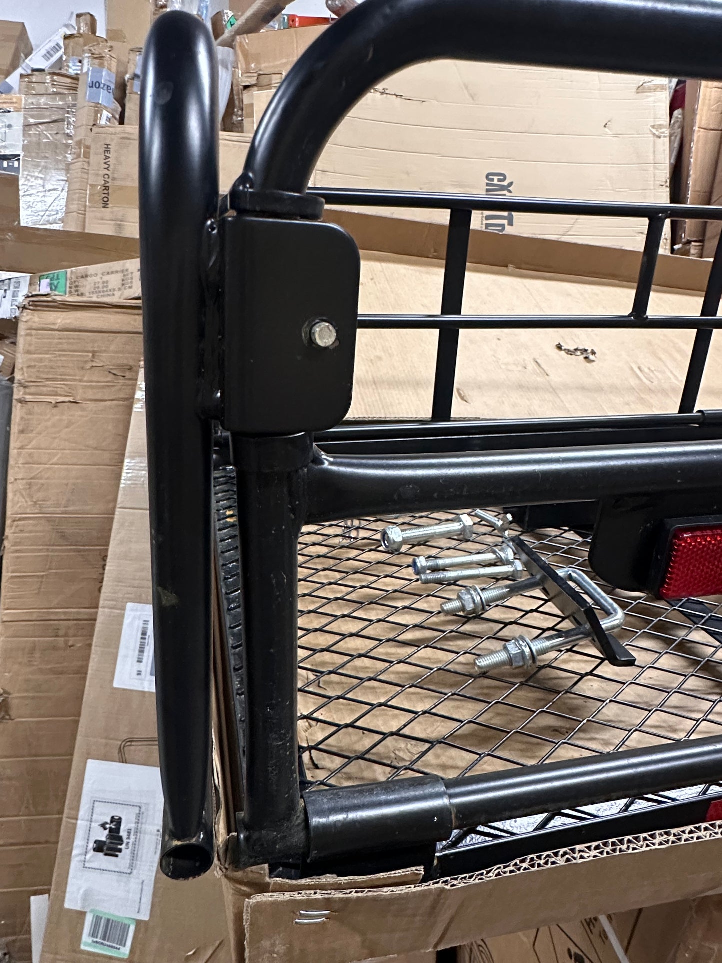 500 Lbs Heavy Duty Hitch Mount Cargo Carrier, 60"×24"x14.4" Folding Cargo Rack, Rear Luggage Basket, Fits 2"
Receiver for Car, SUV, Camping, Traveling (G1023)