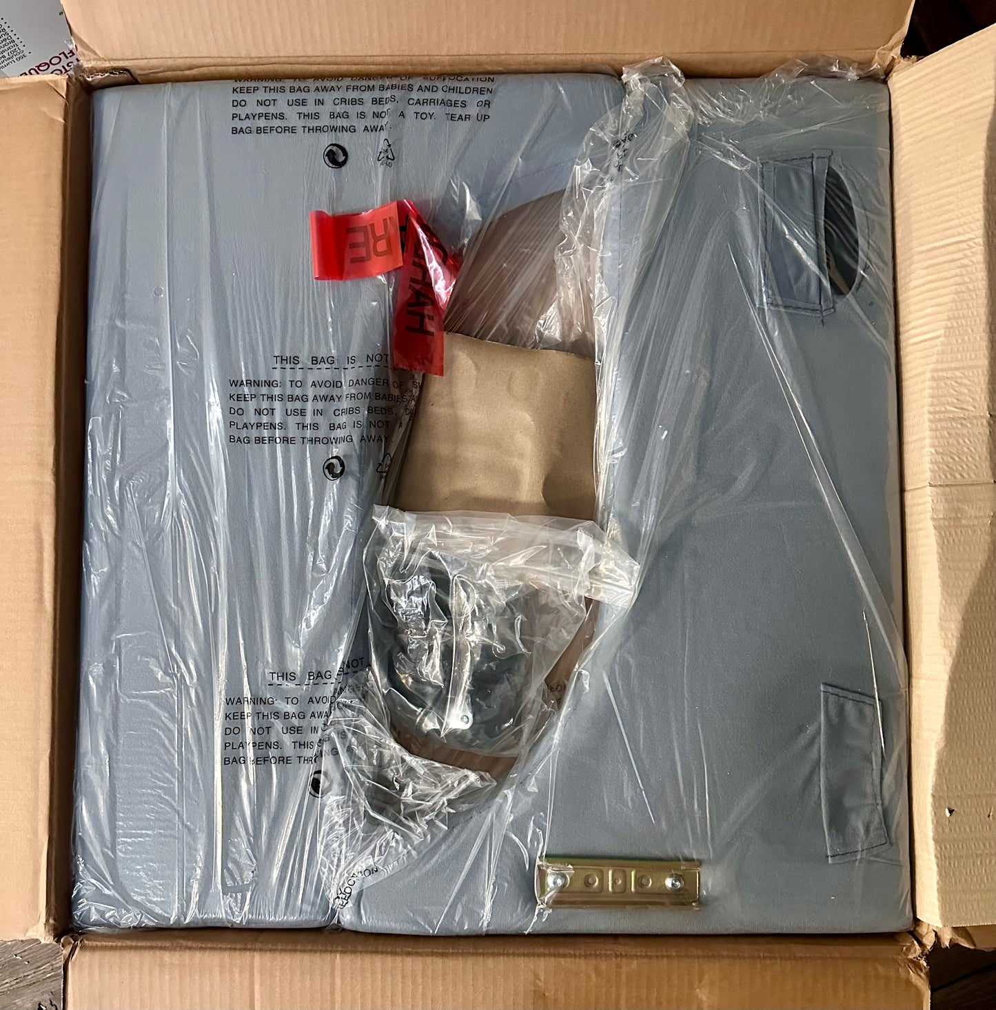 Upholstered Dining Chair, Modern Accent Armchair with Casters for Dining Room, Living Room, Reading Room (L1086)