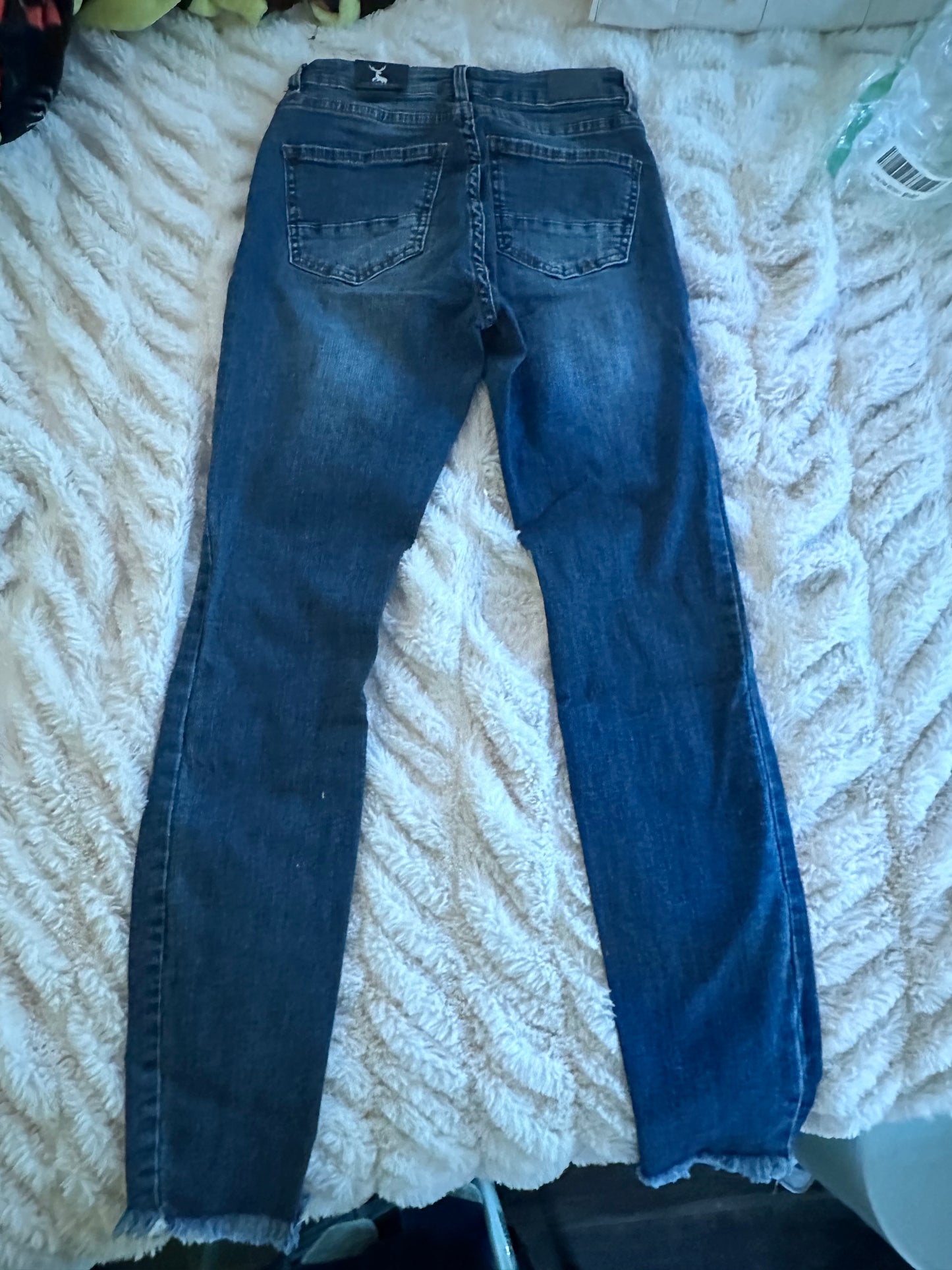 Resfeber Women's Ripped Boyfriend Distressed Jeans (Size 2)