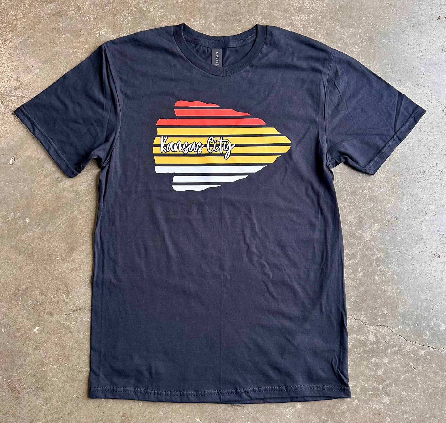 Tri Color KC Arrowhead - Kansas City Super Soft T-Shirt (Black)
