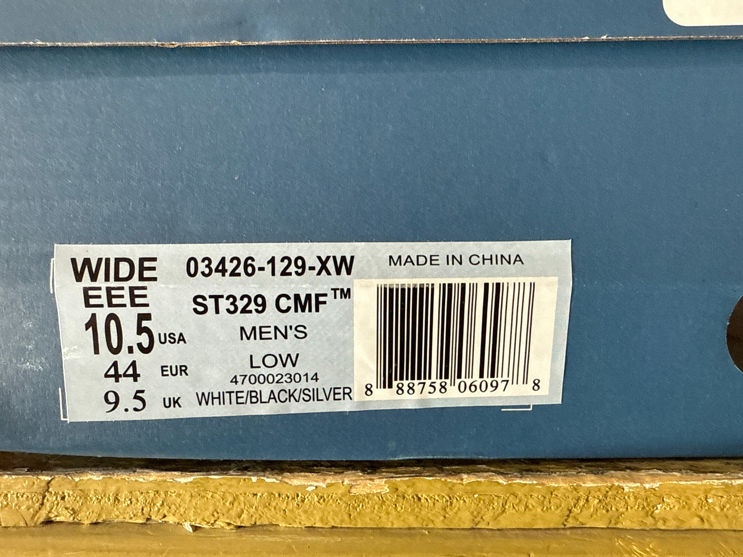 K-Swiss Men's ST329 CMF Sneaker, Wide Tennis Walking Shoes Leather Upper, (Size 10.5 XW)