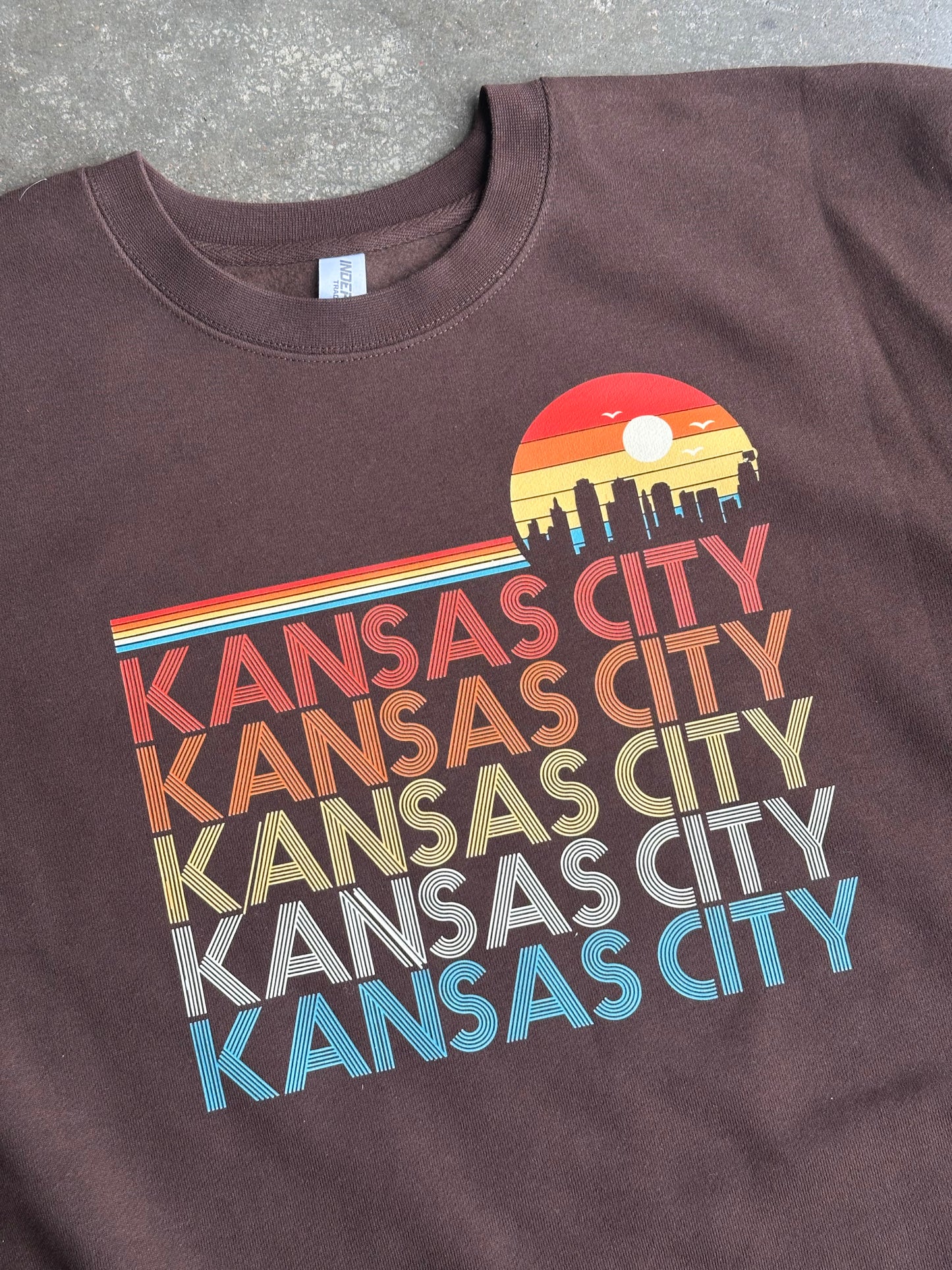 Retro Sunset KC - Kansas City Sweatshirt (Brown)
