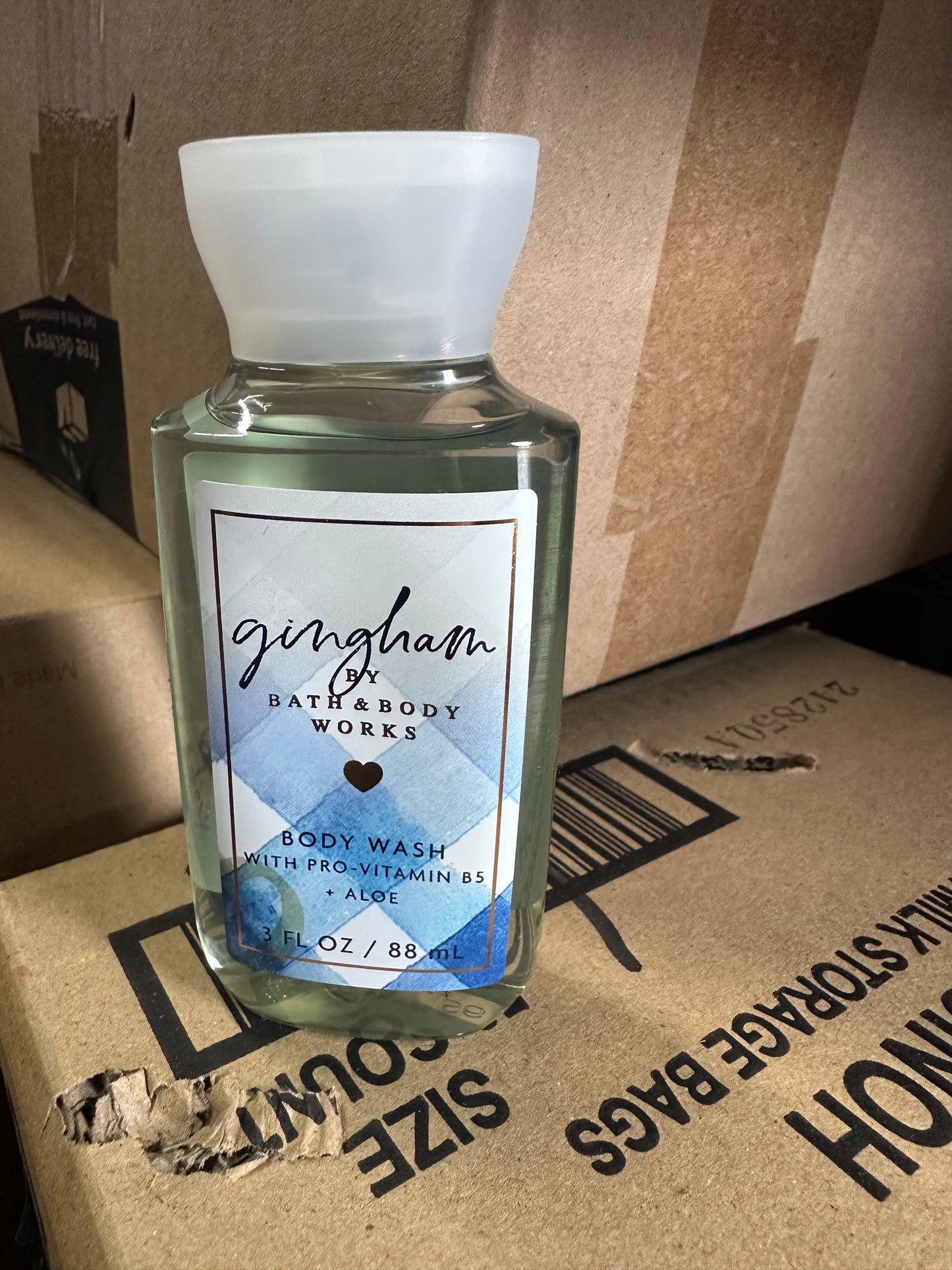 Gingham Body Wash (3 ounce)