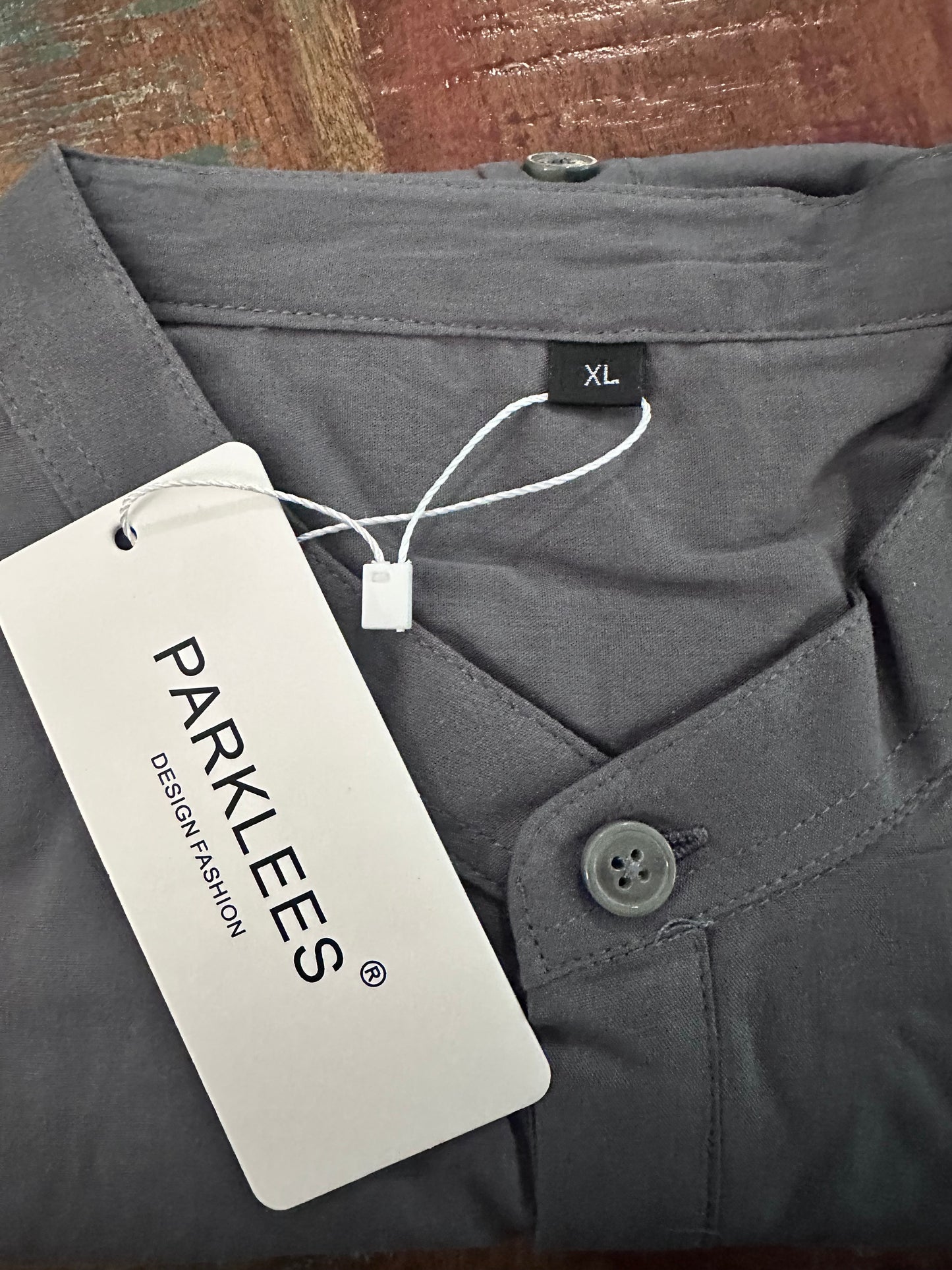 Men's Cotton Slim Fit Long Sleeve Shirt With Buttons (Size XL)