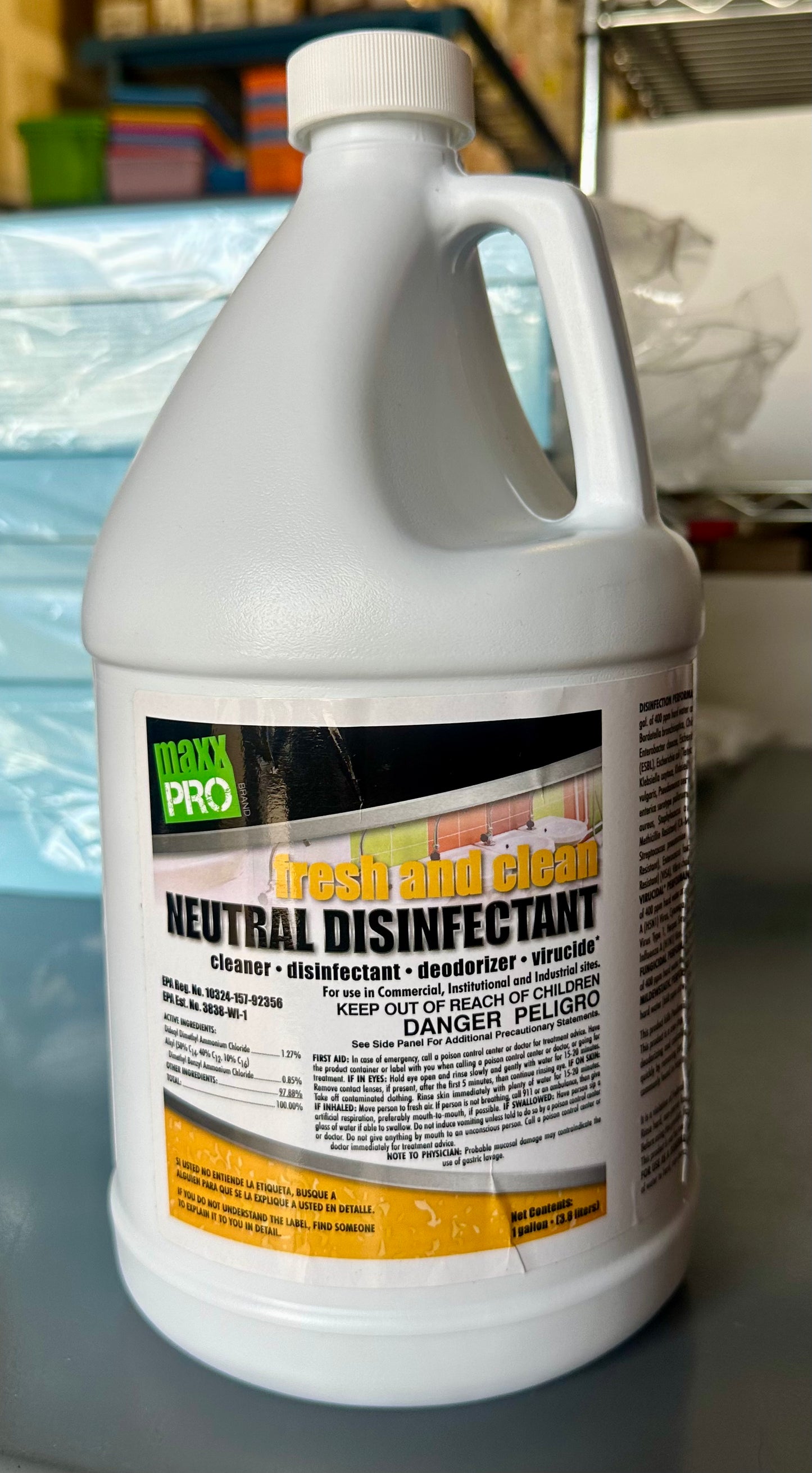 Fresh and Clean Concentrated Neutral pH Disinfectant Cleaner, Makes 32+ Gallons, Leaves No Residue, Streak Free, 1 Gallon