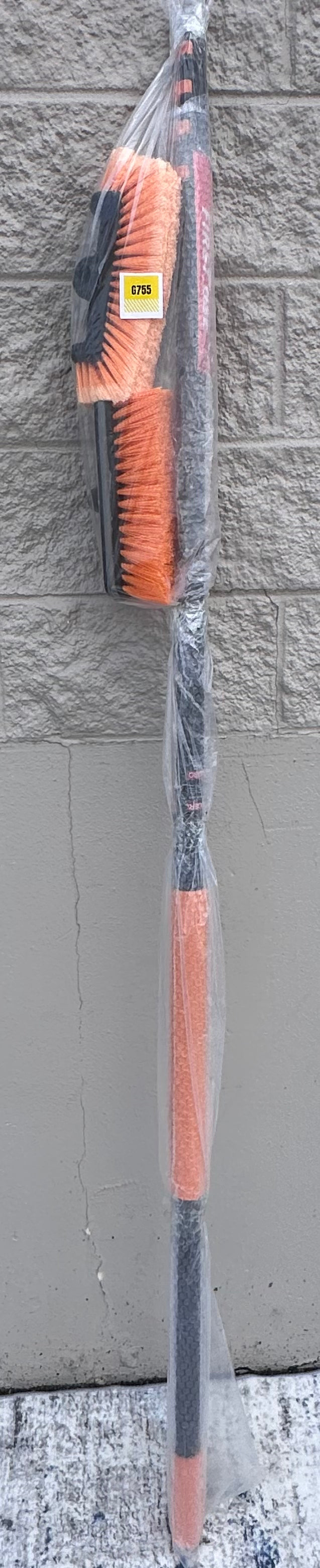 30 Foot High Reach Telescoping Cleaning Pole with Attachments
(G755)