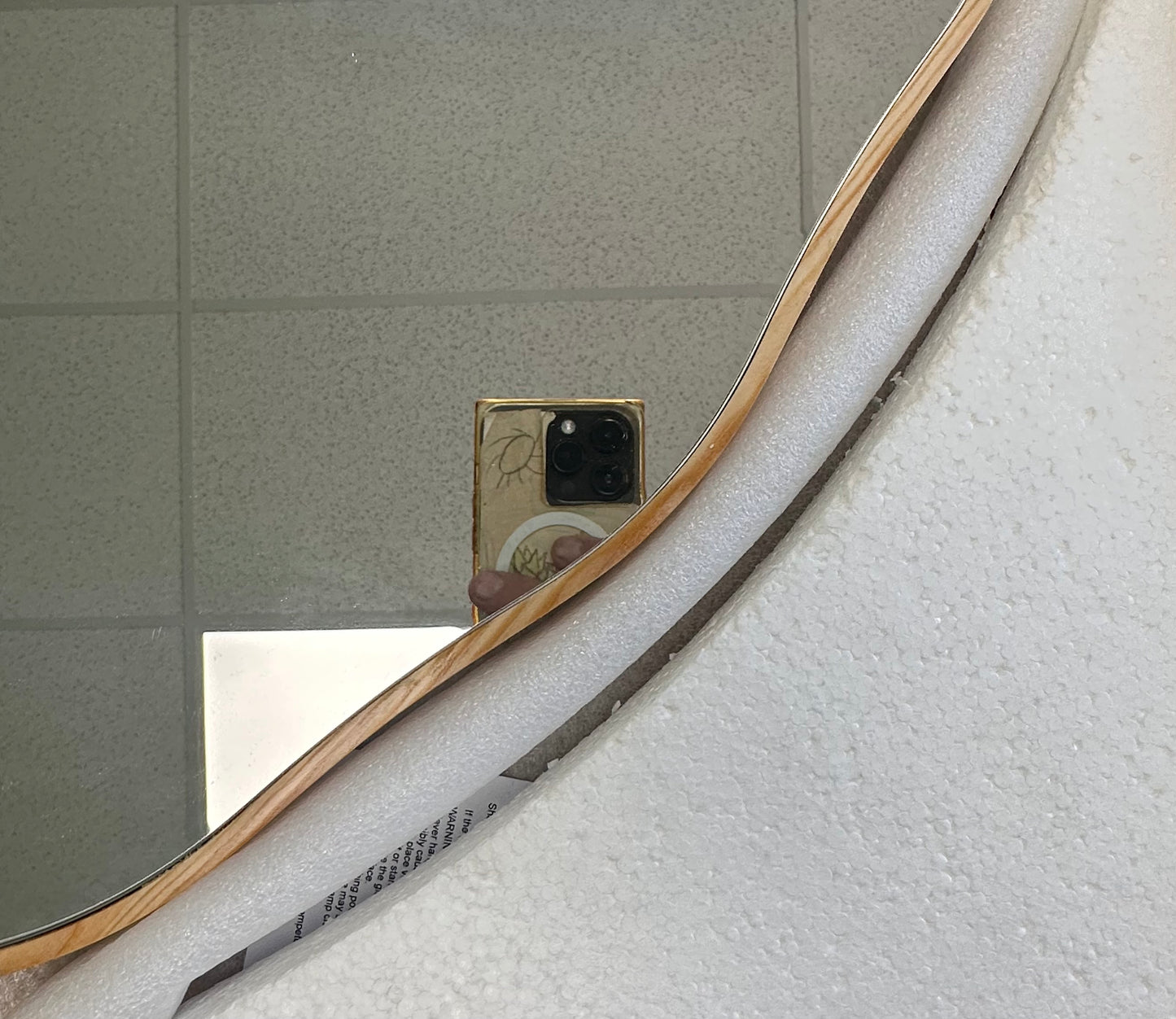 FUWU HOME 32 Inch Wavy Round Wall Mirror , Natural Wood Frame, Modern Decorative Circle Mirror for Bathroom, Bedroom, Living Room, Nursery, Office Entryway, Natural Wood Frame (M1187)