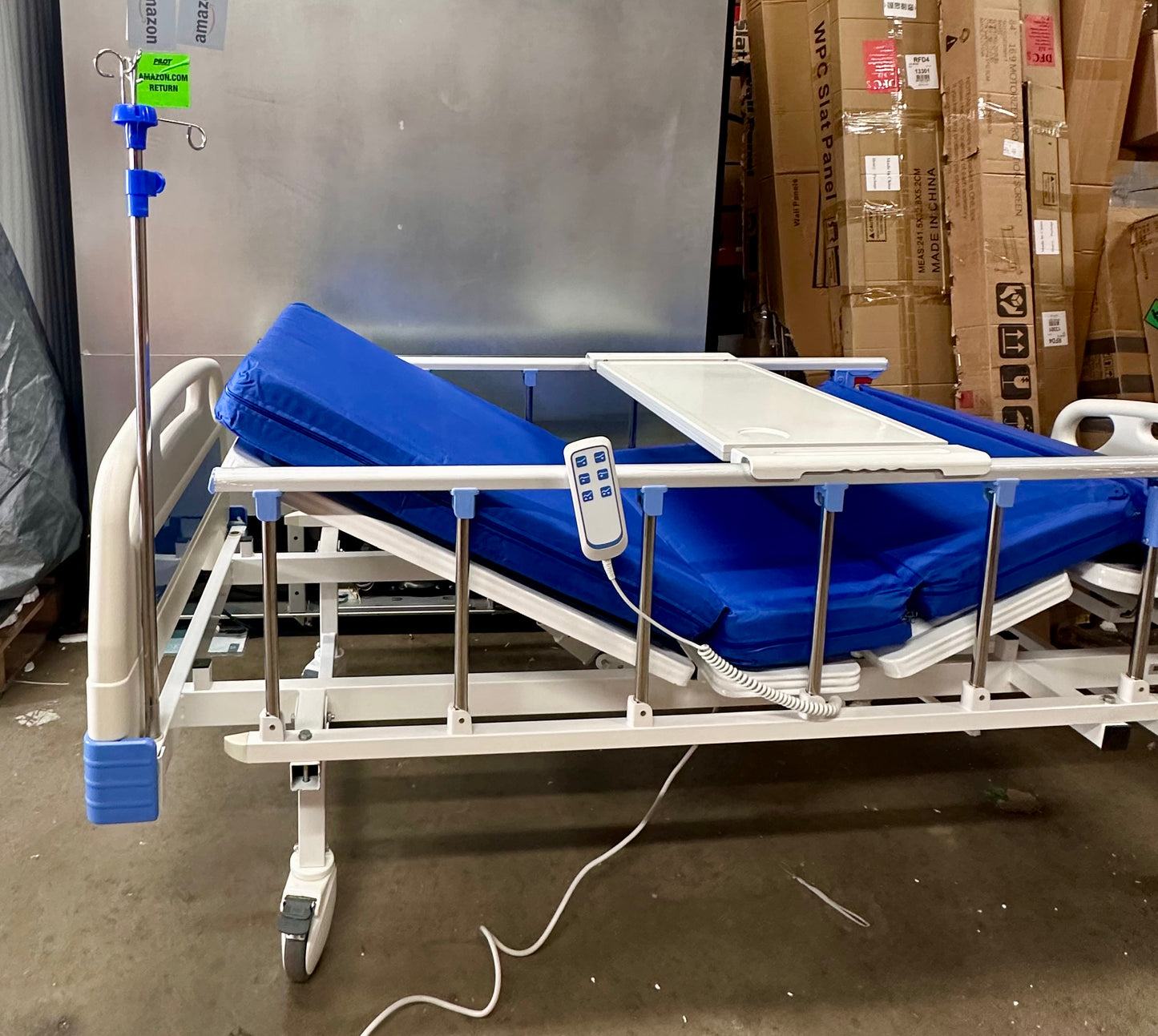 New - Hospital Bed Electric for Home Recovery Use, 530LBS Capacity, with IV Pole, Bed Tray and Mattress (B838)