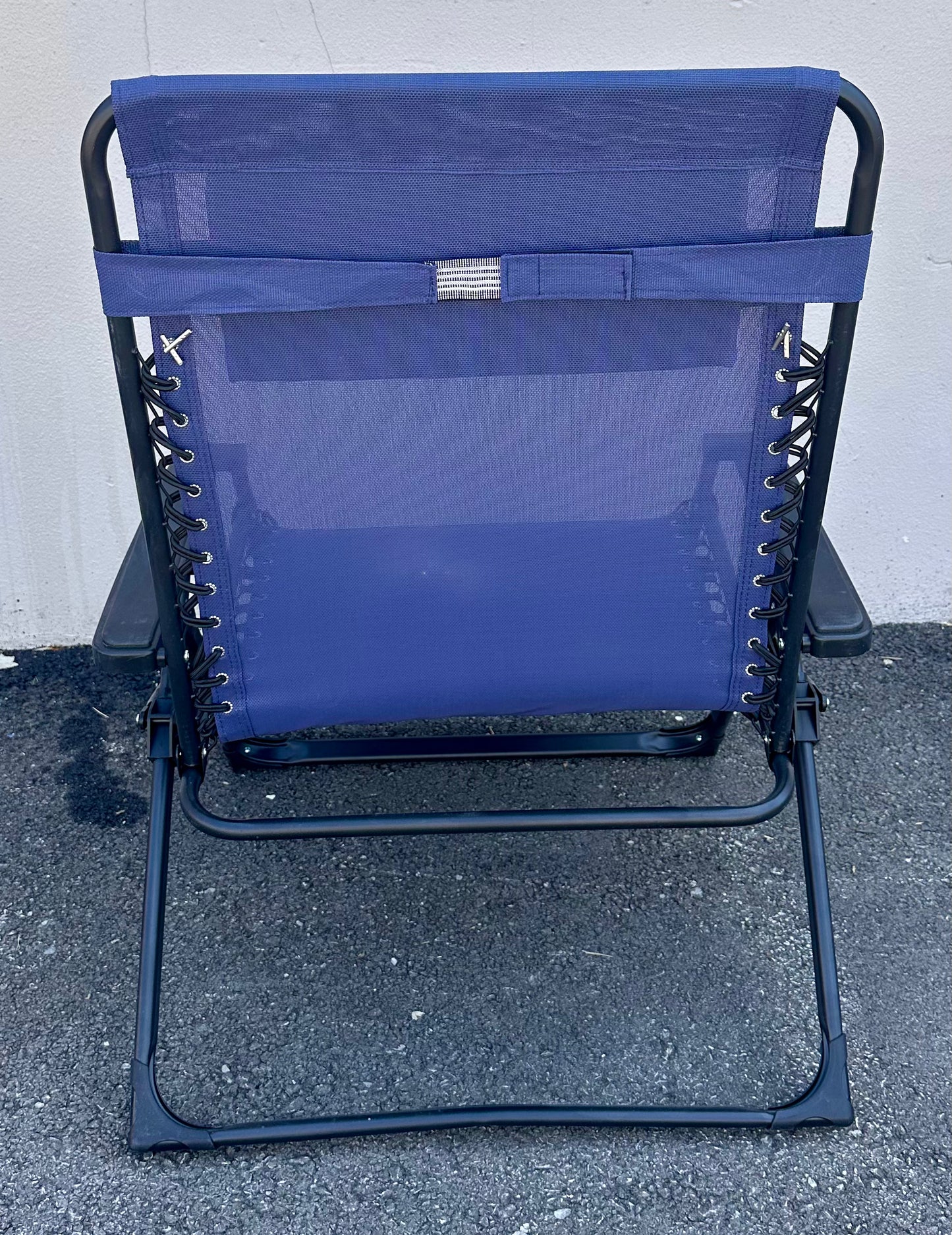 Outdoor Patio Zero Gravity Lounge Chair with Pillow, Folding Reclining with Textilene Material, Fully Adjustable, Extra Wide 26", Navy Blue (G798)