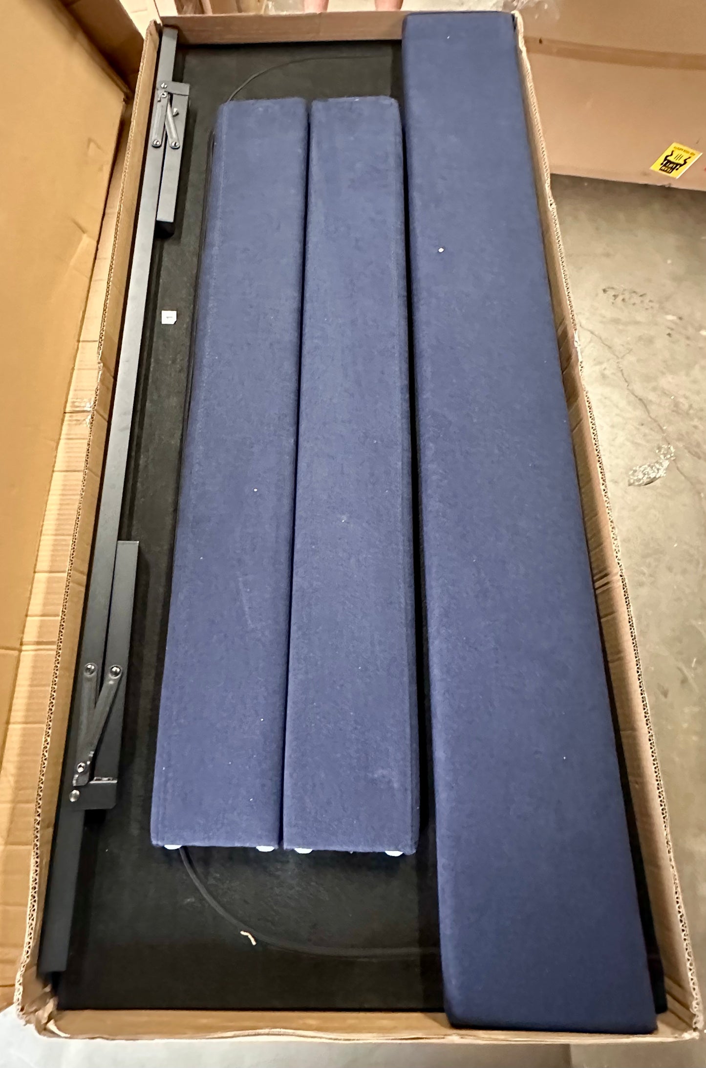 YUHUASHI Full Size upholstered Platform Bed  Bed Frame, Modern Geometric Double-Wing Design headboard/Linen Fabric/Easy to Assemble no Noise (Navy Blue, Full) (B1131)