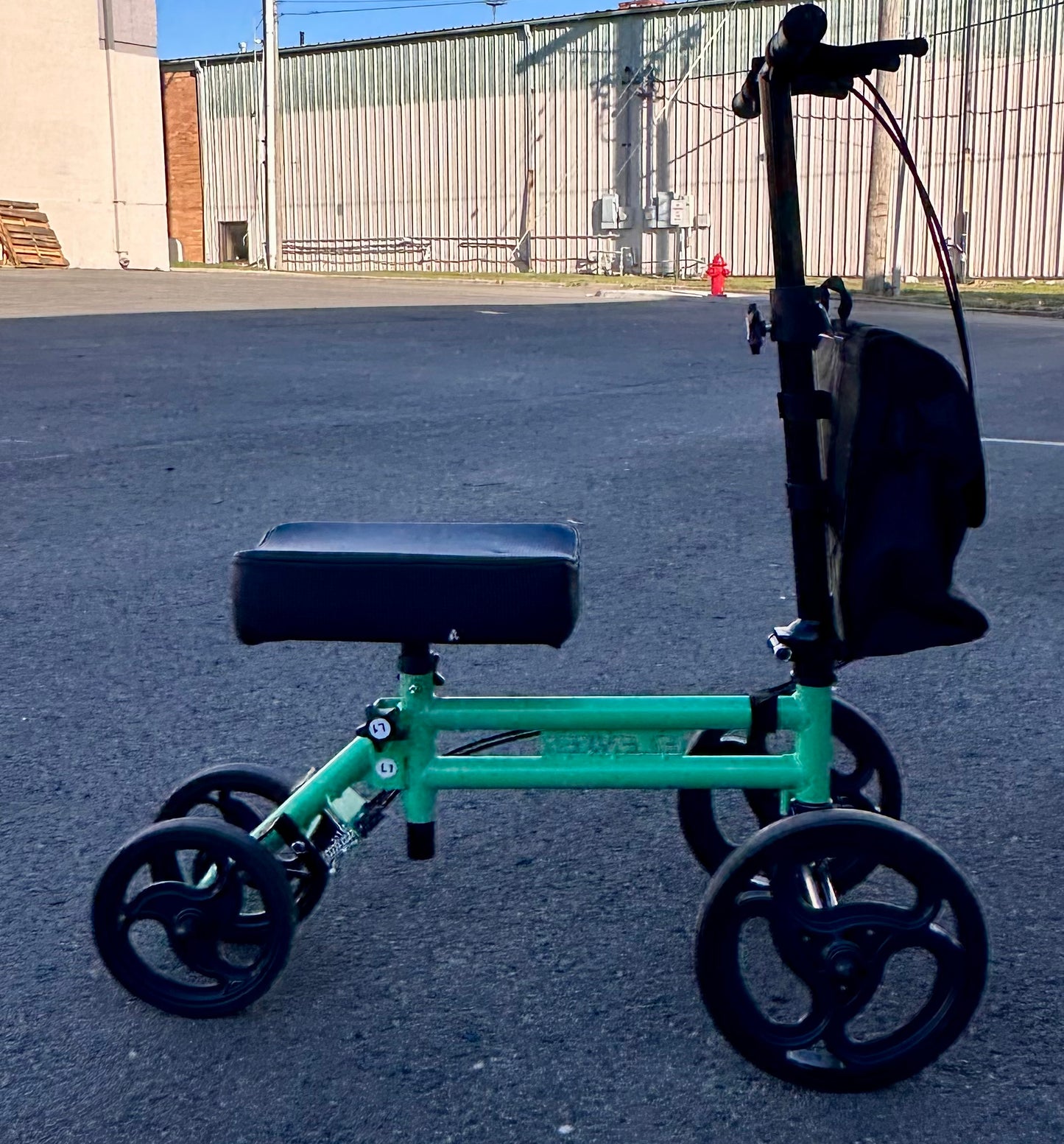 ELENKER Steerable Knee Walker Deluxe Scooter for Foot Injuries, Compact, Crutches Alternative (R688)