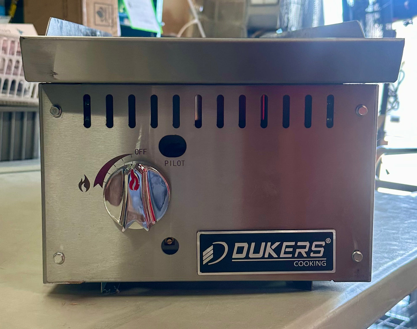 New - Dukers DCGMA12 12” Commercial Countertop Gas Griddle, 1 Burner, NG/LPG 30,000 BTU 1 inch Plate with Manual Controls (R551)