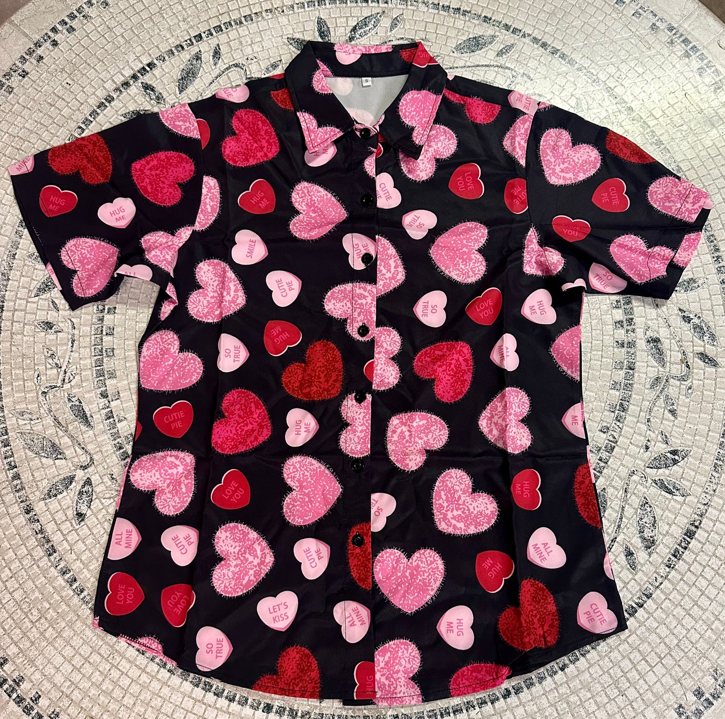Heart Print Shirt, Short Sleeve Tee, Lapel Button Down Top (Size Adult Small)