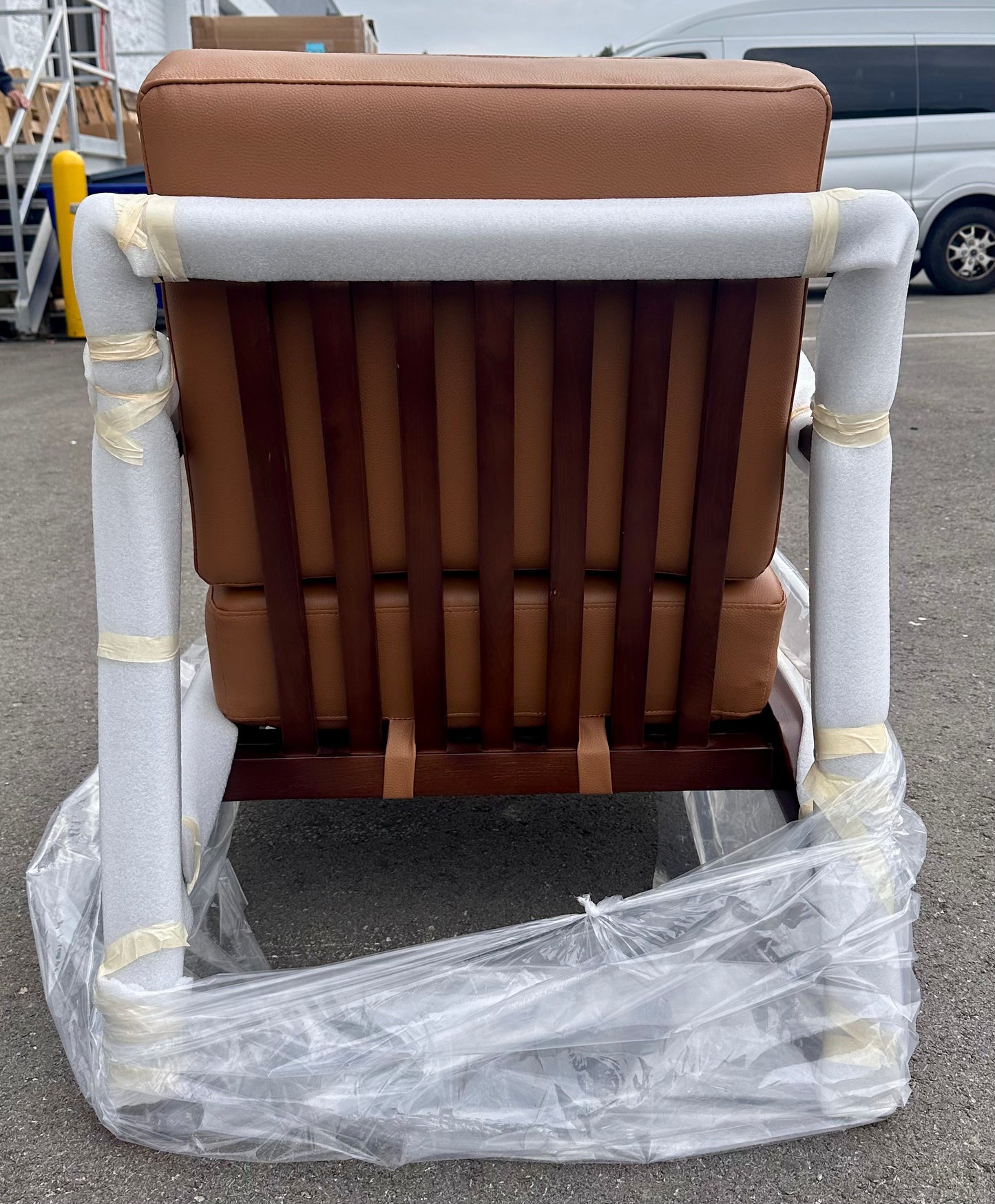 Valencia Ella Leather Accent Chair, Top Grain Nappa Leather, Mid-Century Modern Armchair with Sold Wood Frame for Living Room, Cognac (L1029)