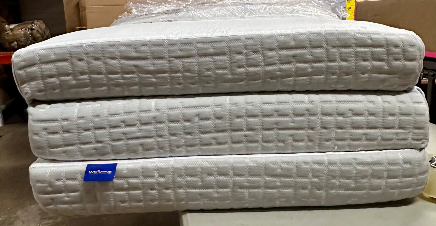 Foldable Mattress, 4 Inch Memory Foam Guest Floor Mat, Tri Folding Portable Mattress, Washable Cover, Non-Slip Design, Queen Grey (Size: 60" L x 80" W x 4" Th) (B887)