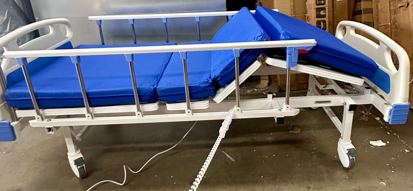 New - Hospital Bed Electric for Home Recovery Use, 530LBS Capacity, with IV Pole, Bed Tray and Mattress (B838)