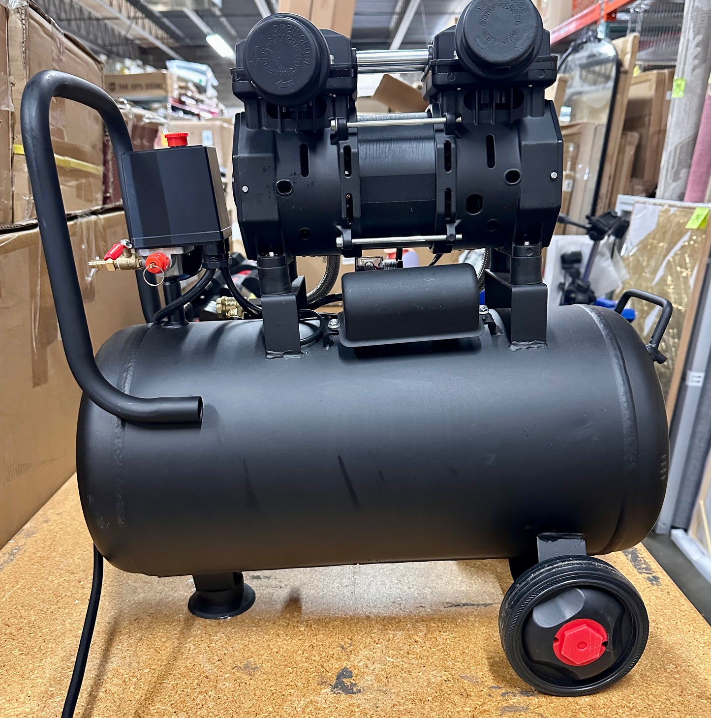 MZB 6.4 Gallon Ultra Quiet Air Compressor 110V/60Hz Steel Tanks Oil-Free 70dB Noise Level Air Compressor with Wheels for Spray Painting, Auto Repair, Carpentry(G847)