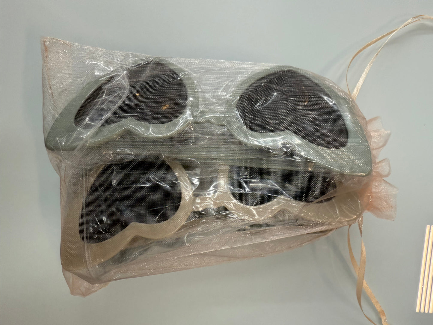 4 pairs of Heart Glasses