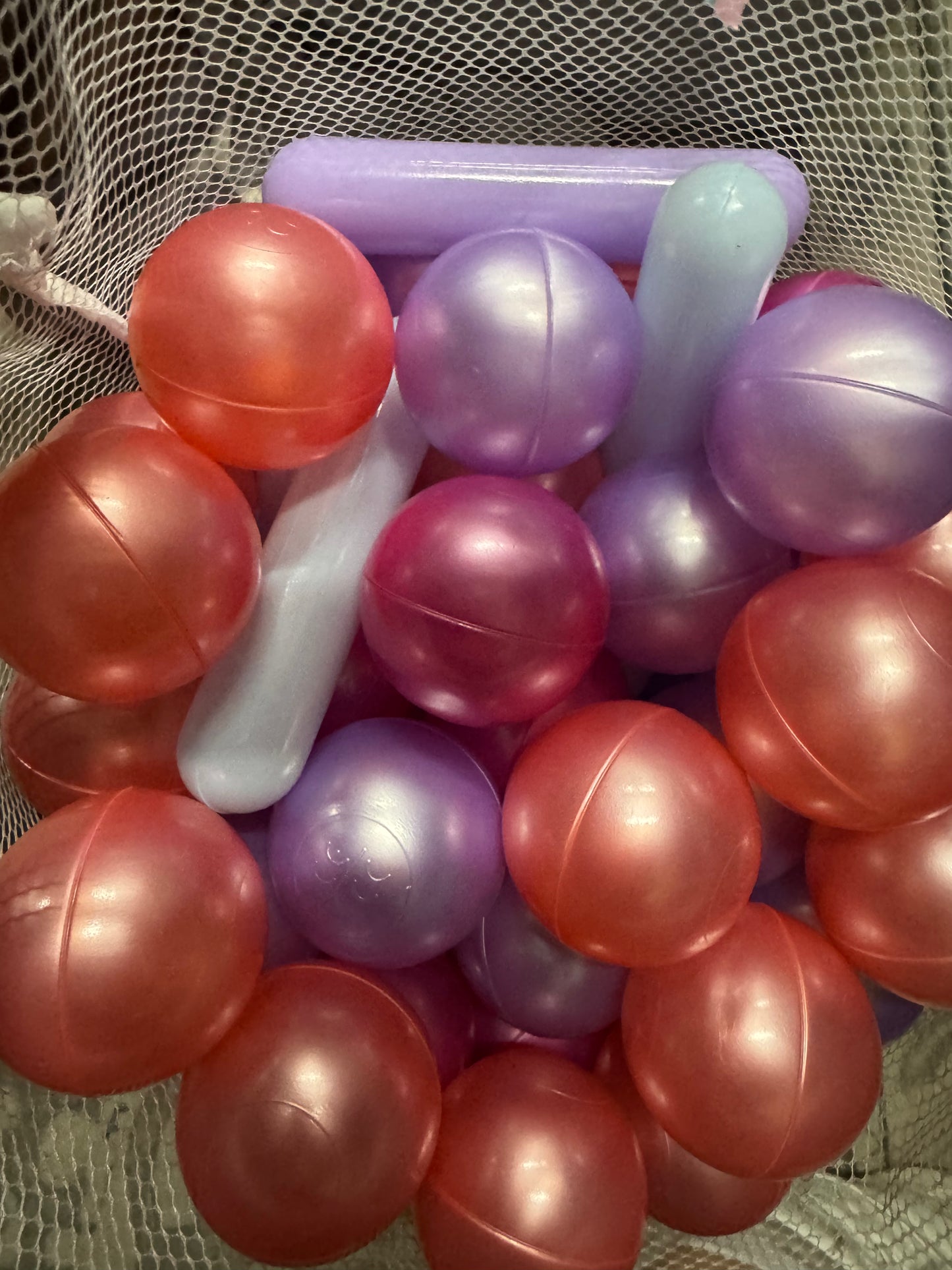 Heopeis Ball Pit Balls and Strips for Ball Pits, 120 pcs Cute Plastic Star Toy Balls for Kids, Baby Toddler 1-3 Birthday, Bounce House, Play Tent, Baby Pool Water Toys, Party