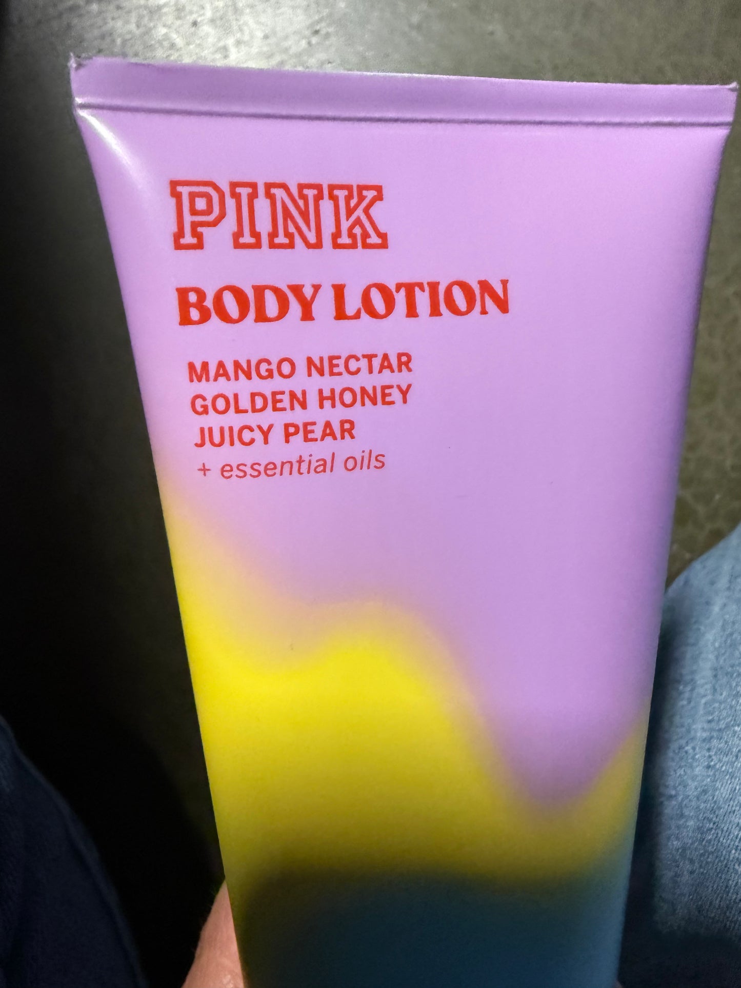 Victoria's Secret Pink On Vacation Cool & Bright
