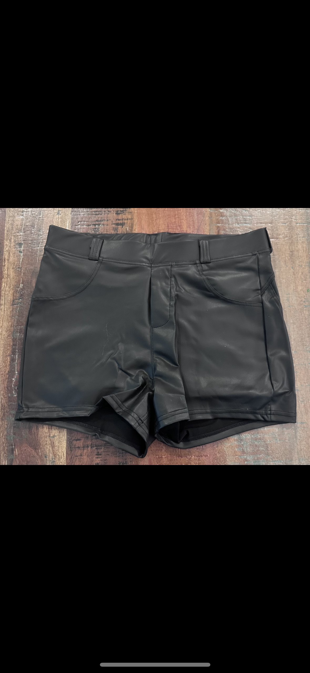 Jean Shorts Womens Solid Leather Look Shorts Black (Size M)