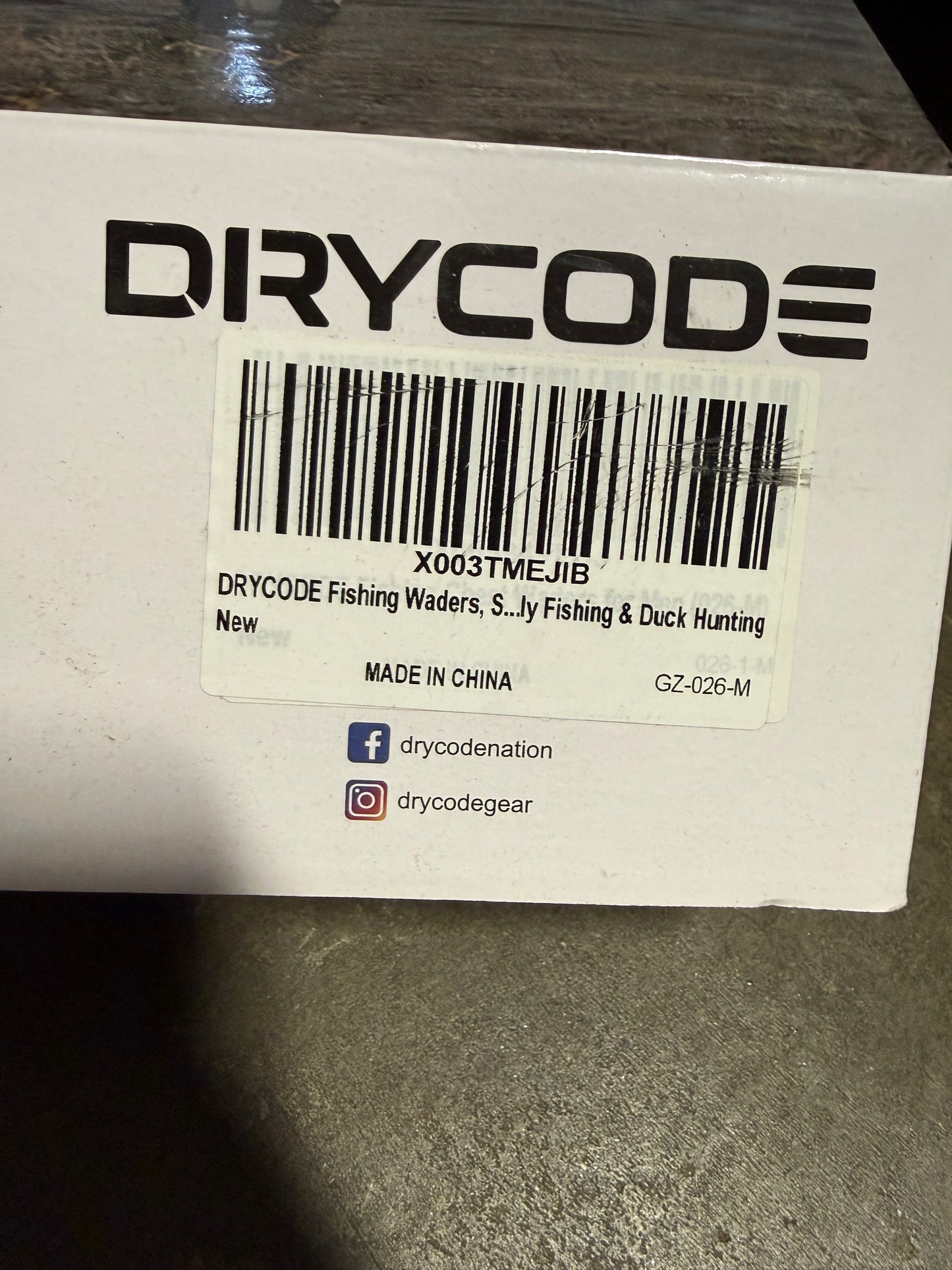 Drycode Fishing Waders Size Medium, 8-10" foot Size