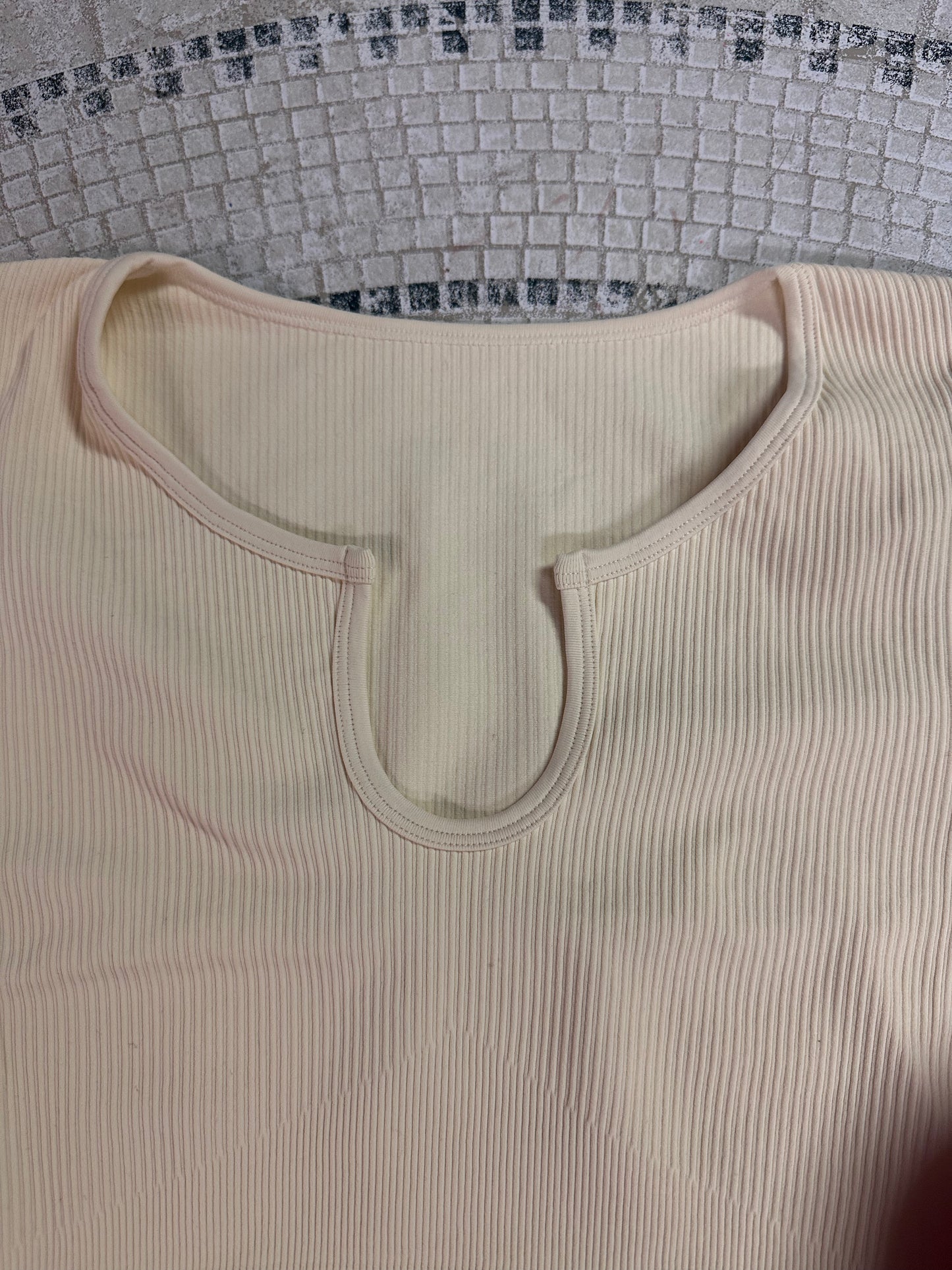 2-pack Long Sleeve Ribbed Knit Casual Basic Crop Tops, Different Neck Lines, Cream (Size Large)