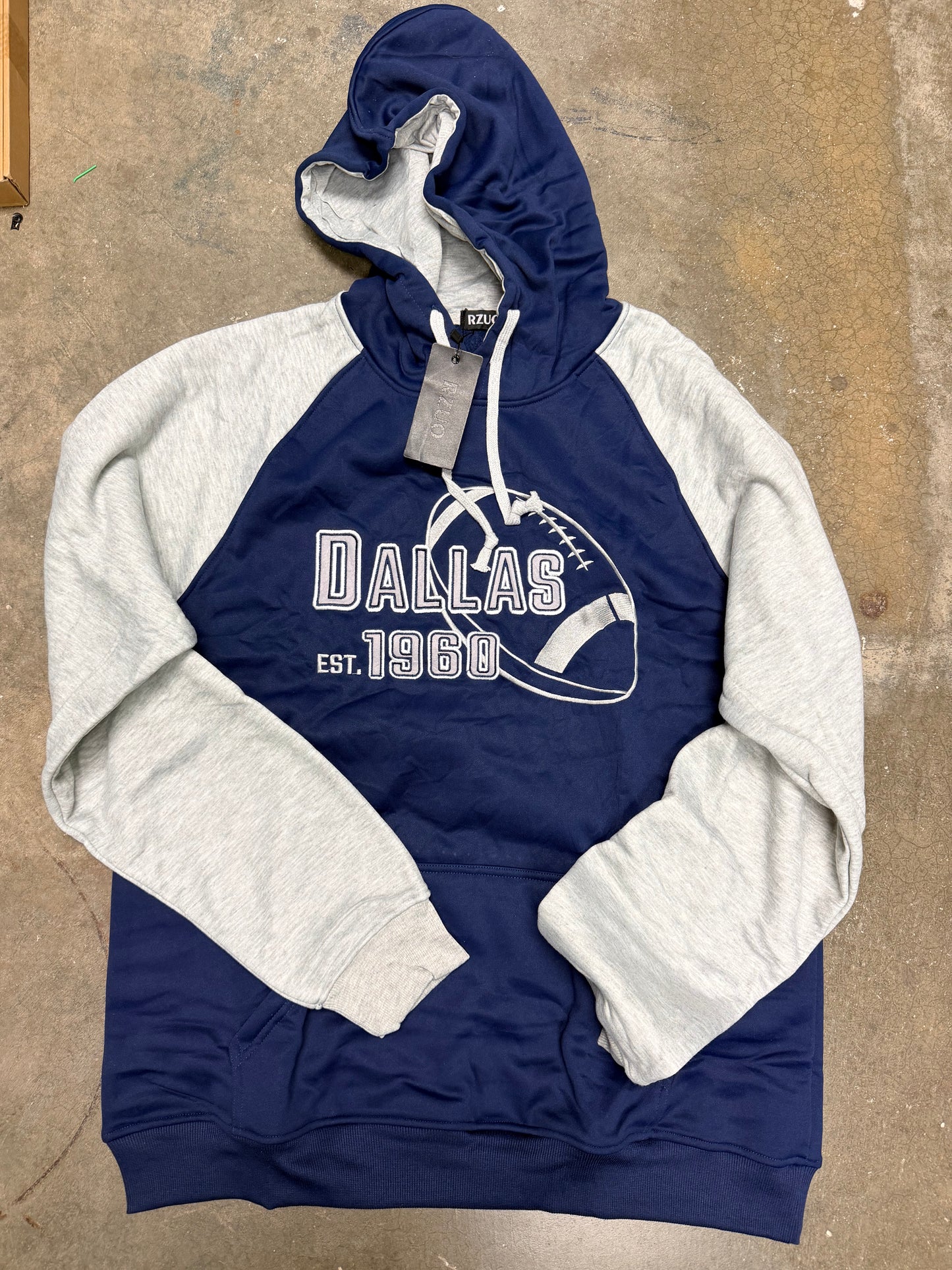 Dallas Football Hooded Sweatshirt (Size 2XL)