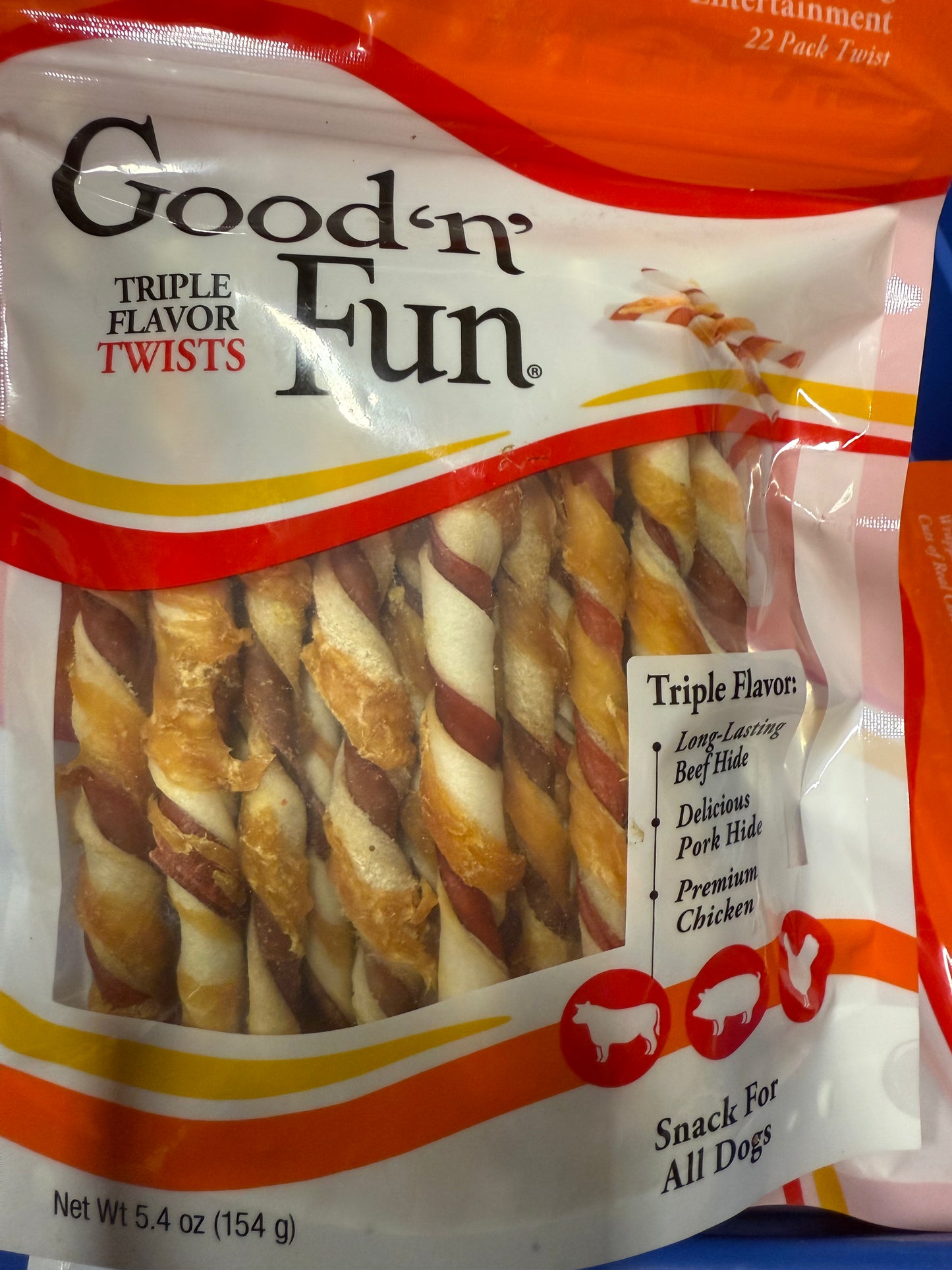 Good 'n' Fun Triple Flavor Munchy Sticks Chews for Dogs, 22Count, Snack for All Dogs Made with Beef Hide, Chicken and Pork Hide
