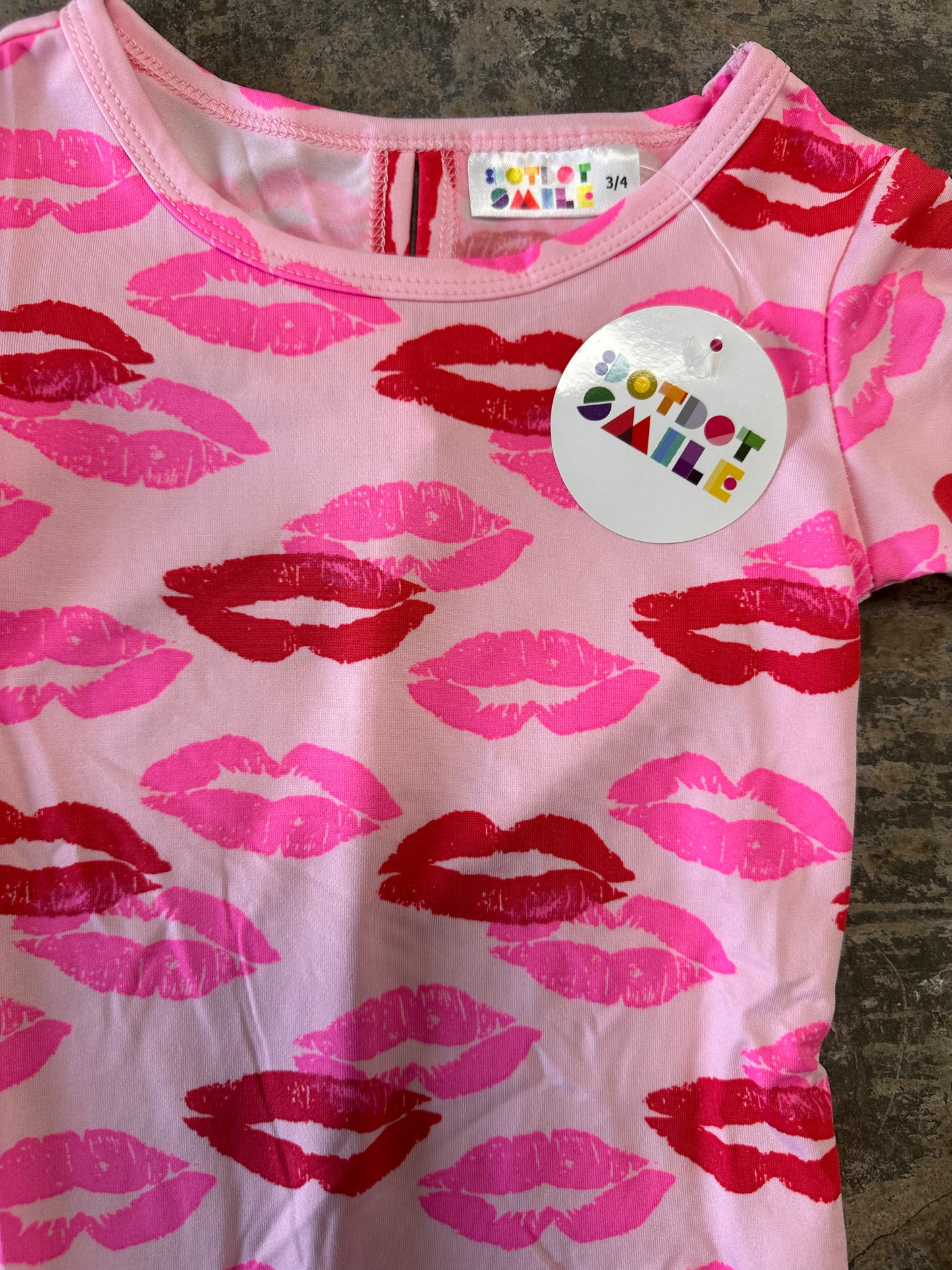 Dotdot Smile Clover Lips 3/4T Dress