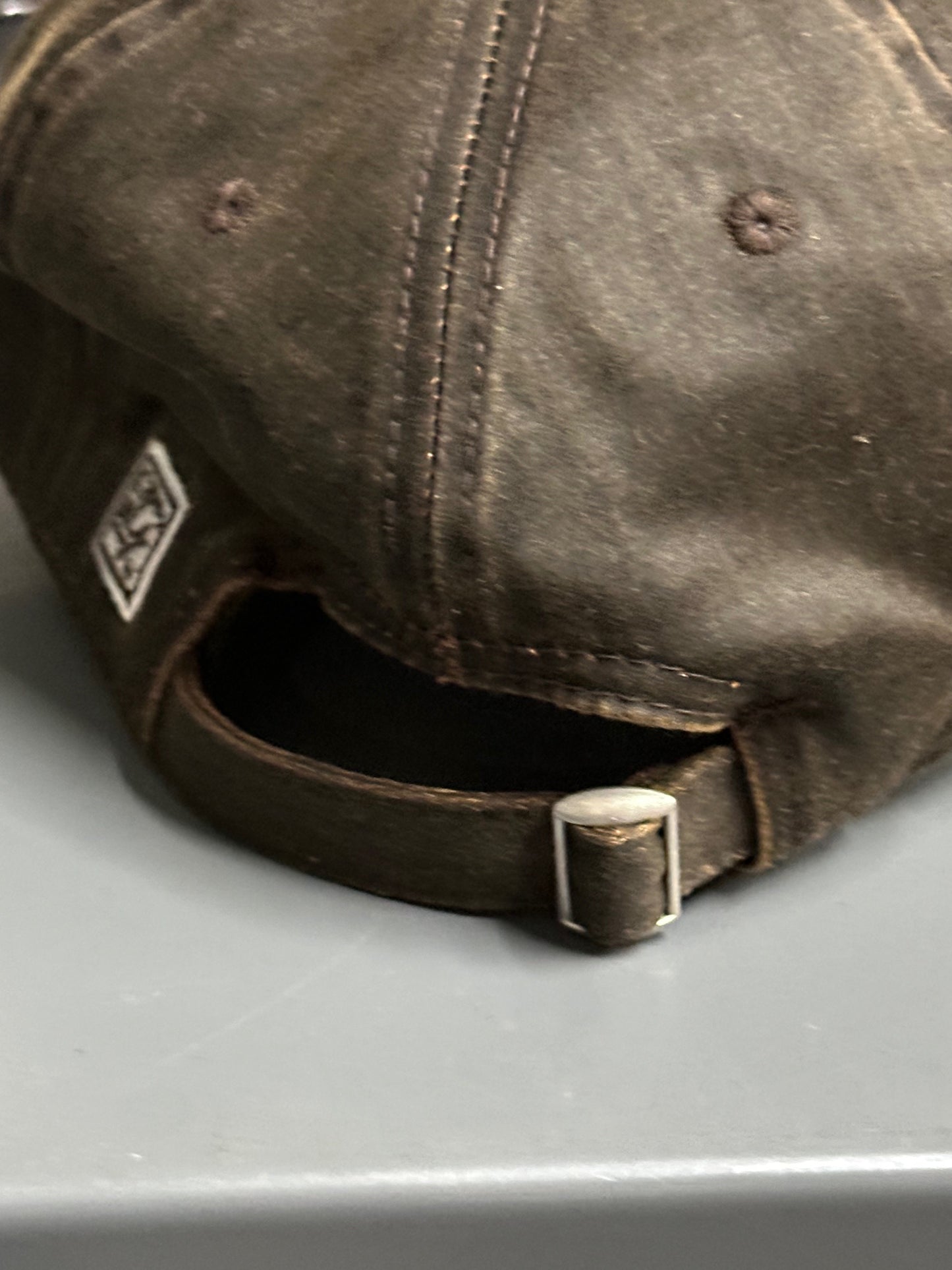 KC Distressed Brown Waxed Cap With White Arrowhead