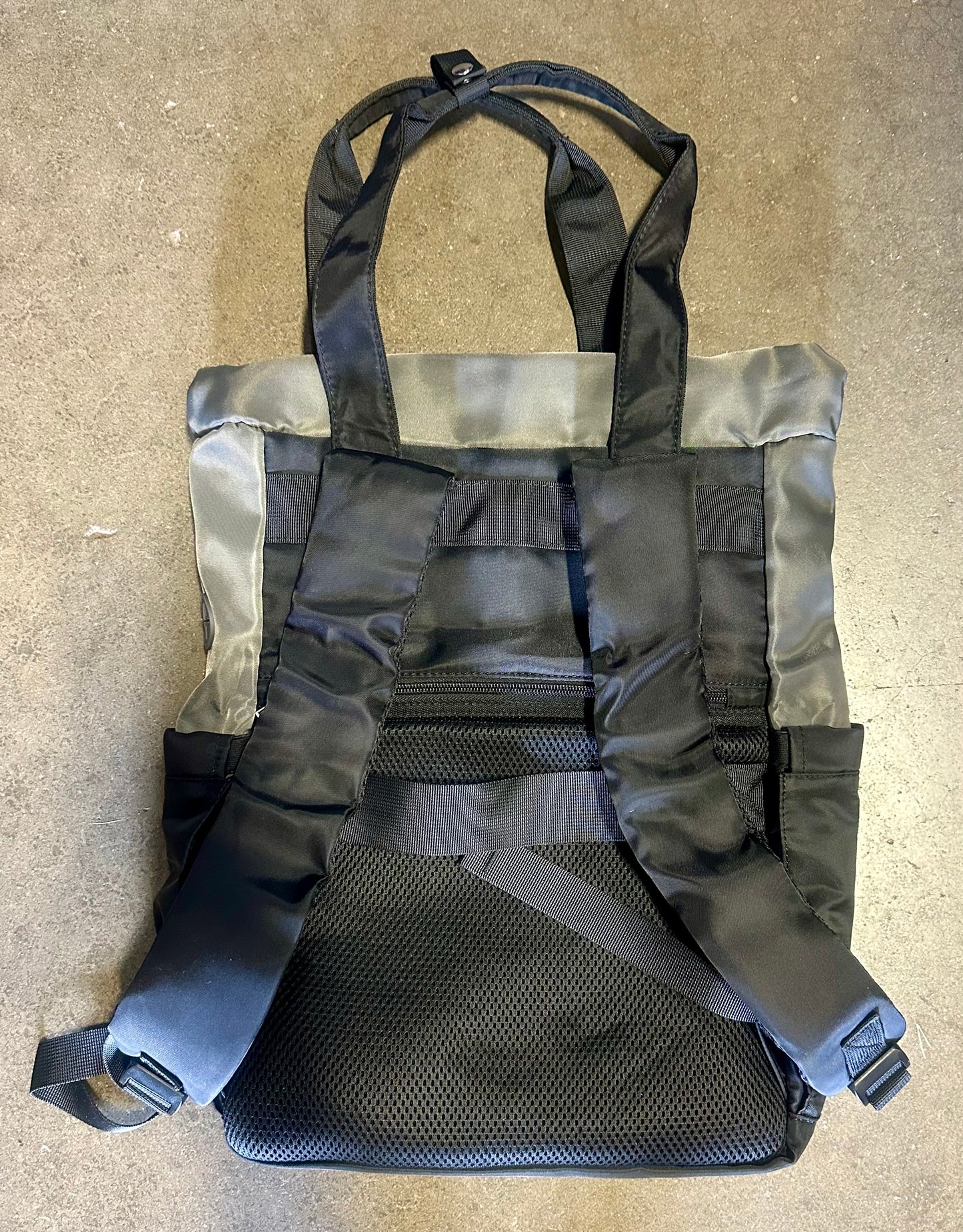 Laptop Backpack, Wide Top Open, Airline Friendly Daypack, Backpack with Charging Port for Business or Daily Use, Computer Bag Fits 15.6 Inch Notebook