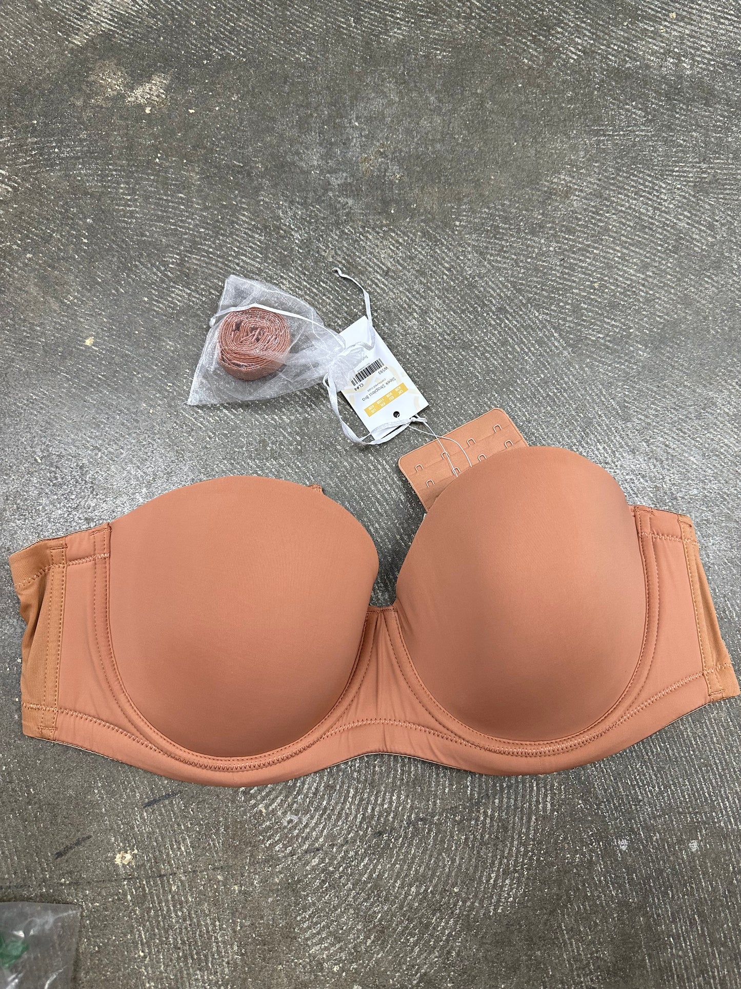 Strapless Bra (42B)
