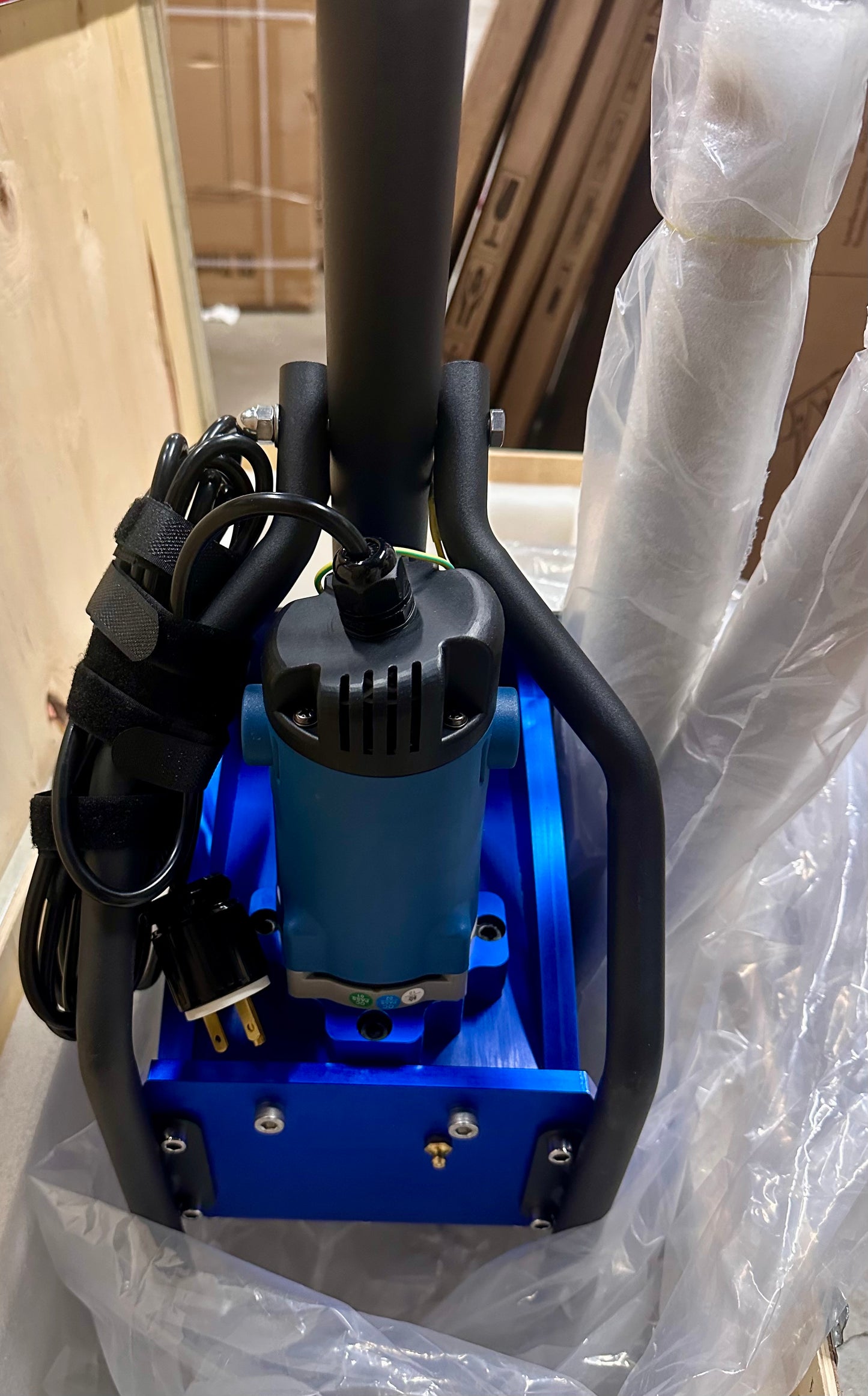 US Stock ZAC Slat Cleaner 1000W Slat Cleaning Machine Slat Cleaner Remover Suitable for 3-8mm Sword Fence Apply for CNC Oxygen Cutting Machine (JS-1000 Slat Cleaner) (R712)