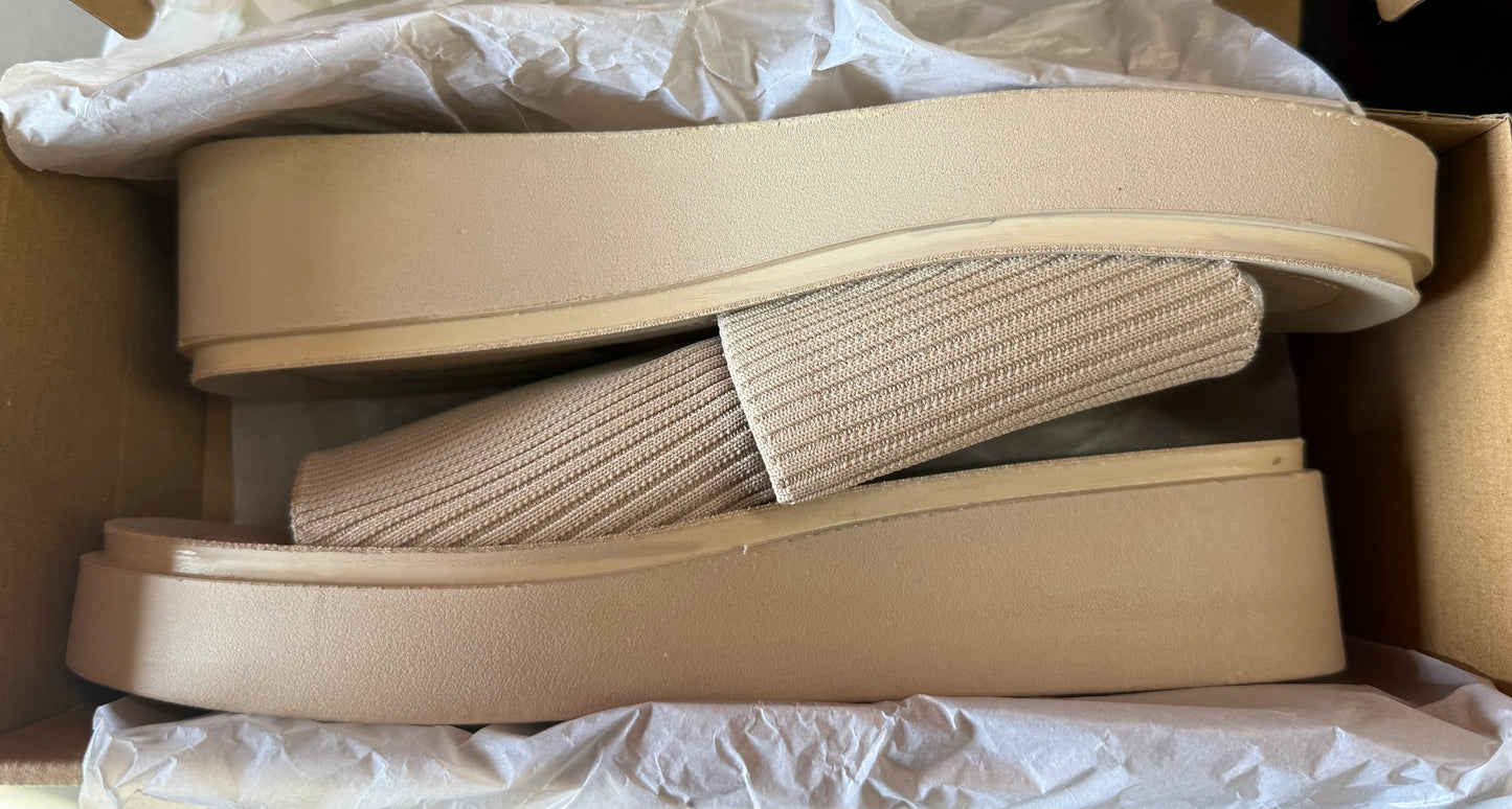 AOAOA Women's knit platform sandal with Memory Foam (Size 11)