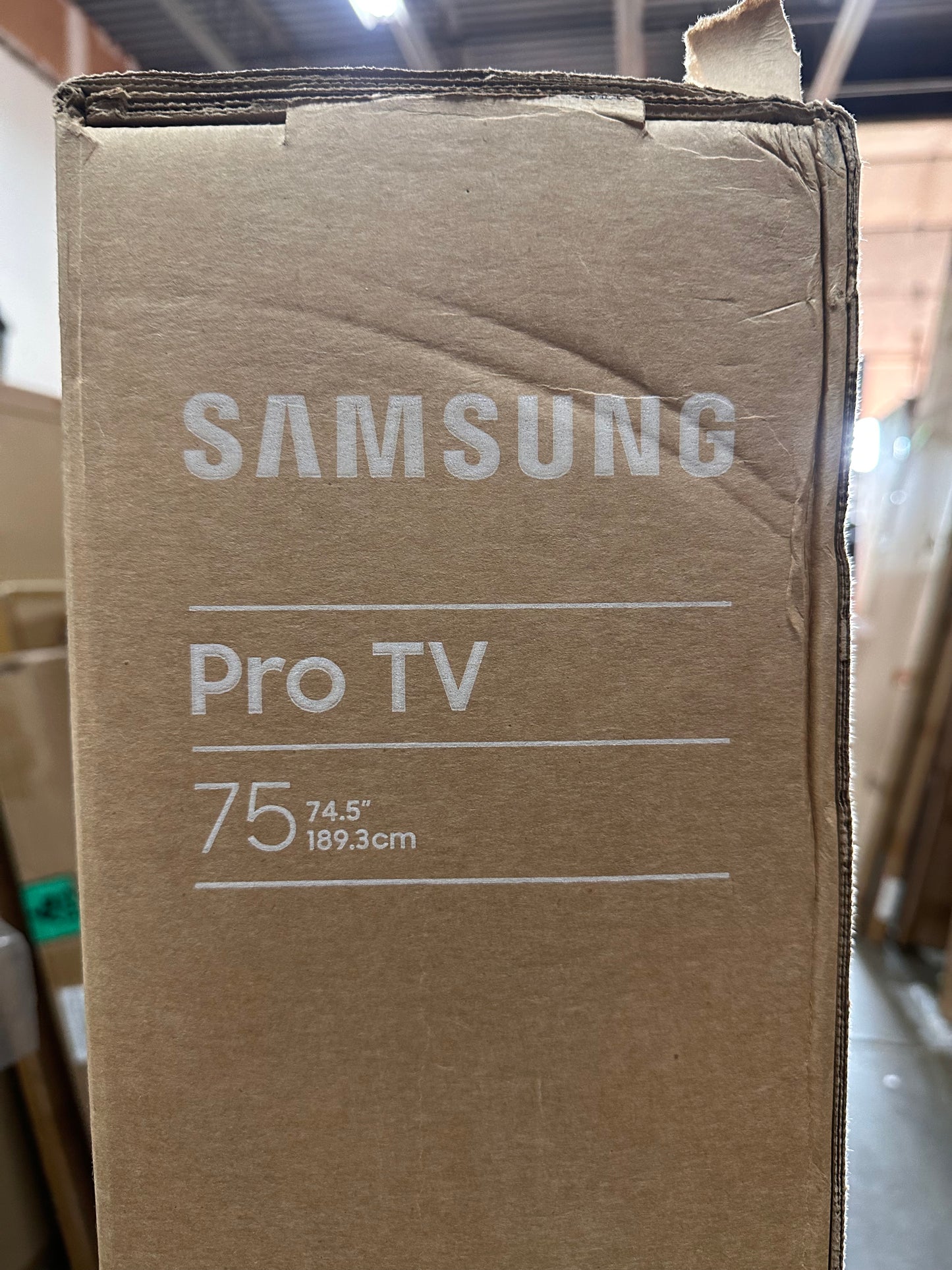 Samsung 75-Inch Class Crystal UHD 4K Bed-H Series HDR Business Pro TV w/ 3-Sided Bezel-Less Slim Design, Alexa Built-in (R660)