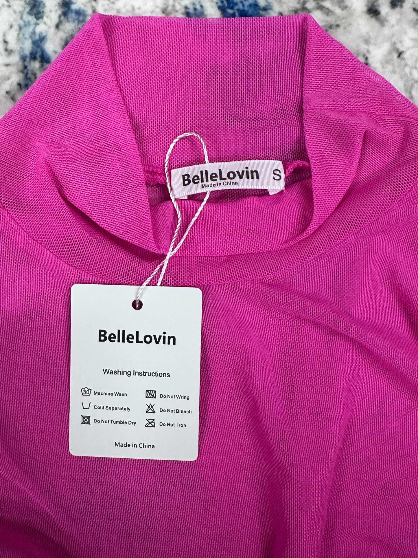BelleLovin Women's Sheer Mesh Long Sleeve Crop Top (Size S)