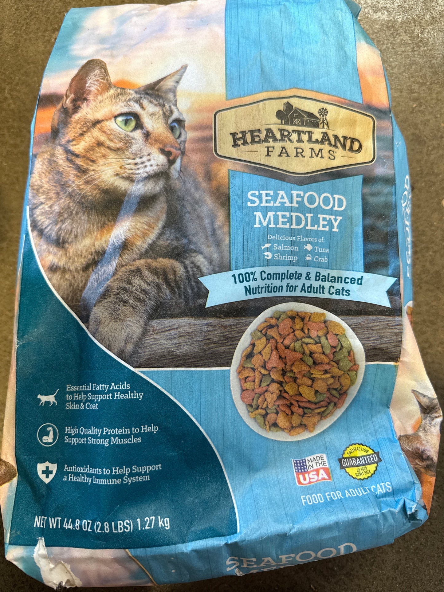 Heartland Farms Seafood Medley Adult Cats 2.8 lbs