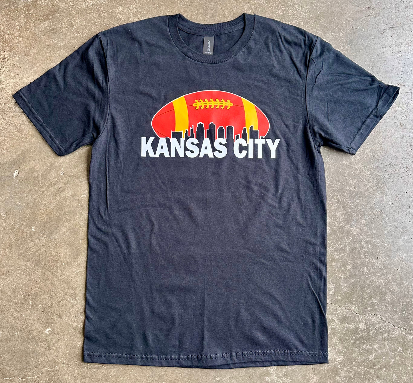 KC Football Skyline - Kansas City Super Soft T-Shirt (Black)