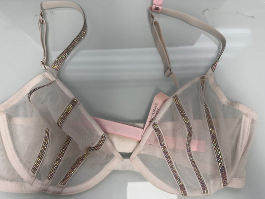 Victoria’s Secret 34D Bra