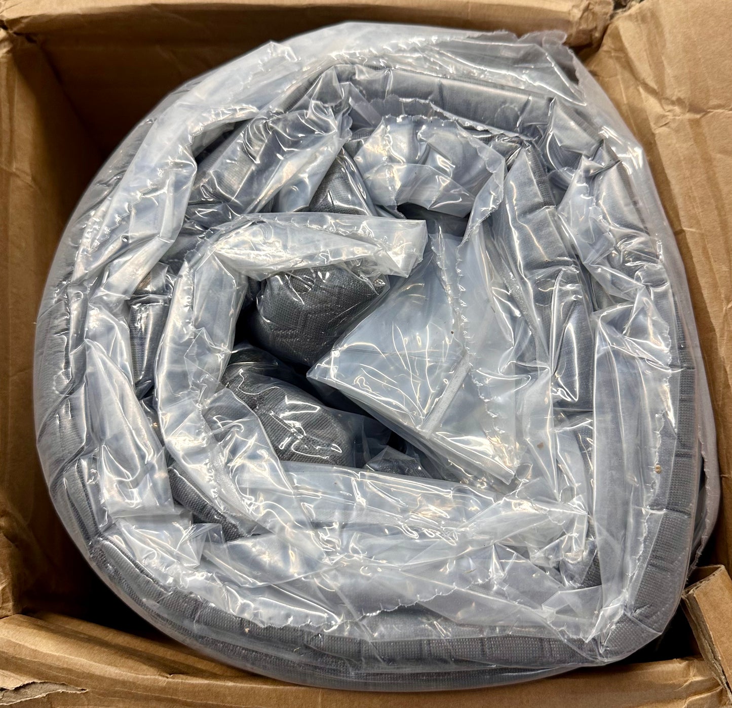 New - Queen Size Hybrid Mattress 12” (B841)