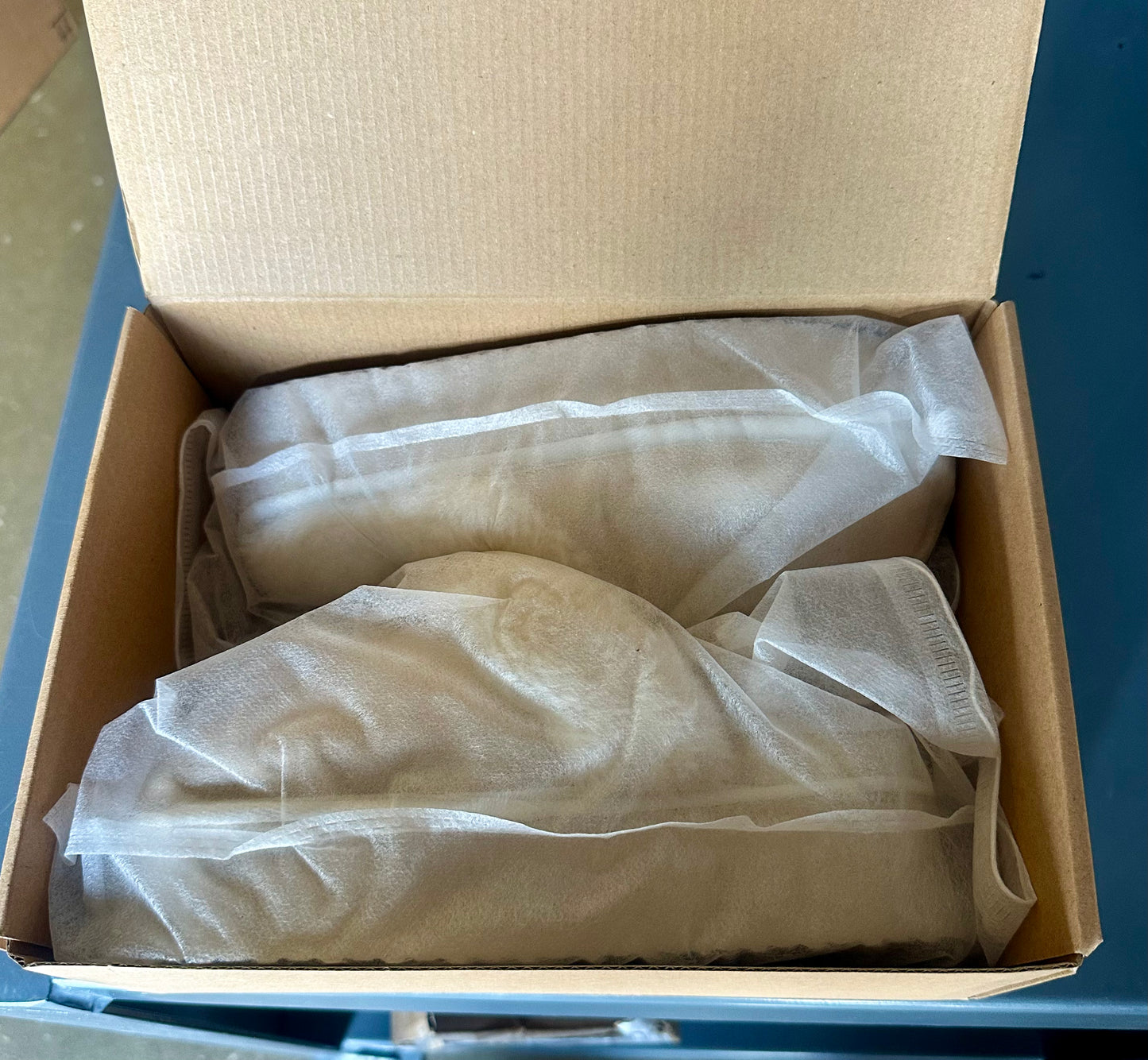 Women's Platform Slippers, Suede Fuzzy Slippers with Strap (Size 7.5)