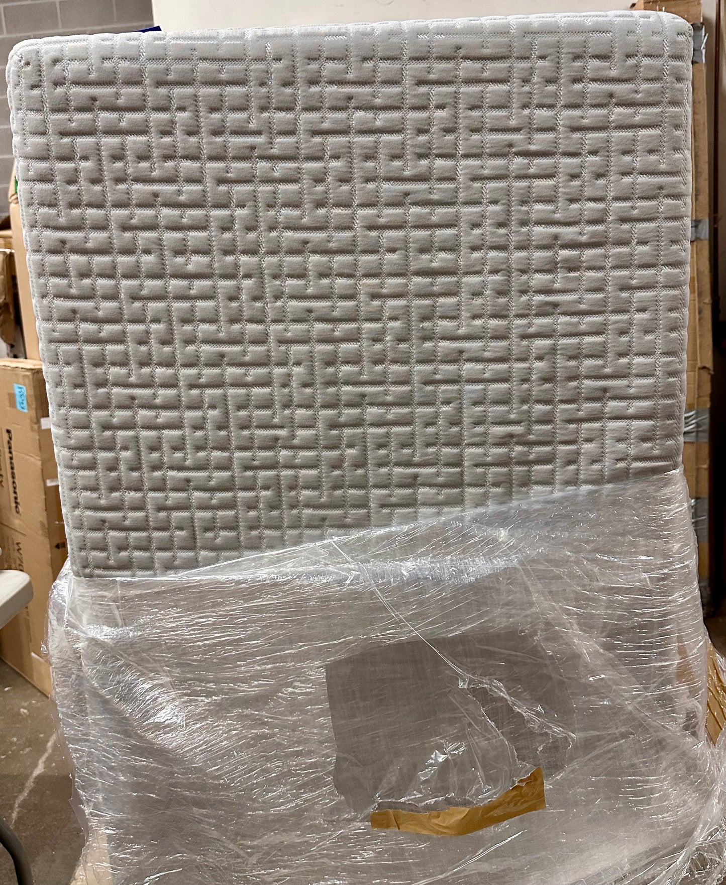 Foldable Mattress, 4 Inch Memory Foam Guest Floor Mat, Tri Folding Portable Mattress, Washable Cover, Non-Slip Design, Queen Grey (Size: 60" L x 80" W x 4" Th) (B887)