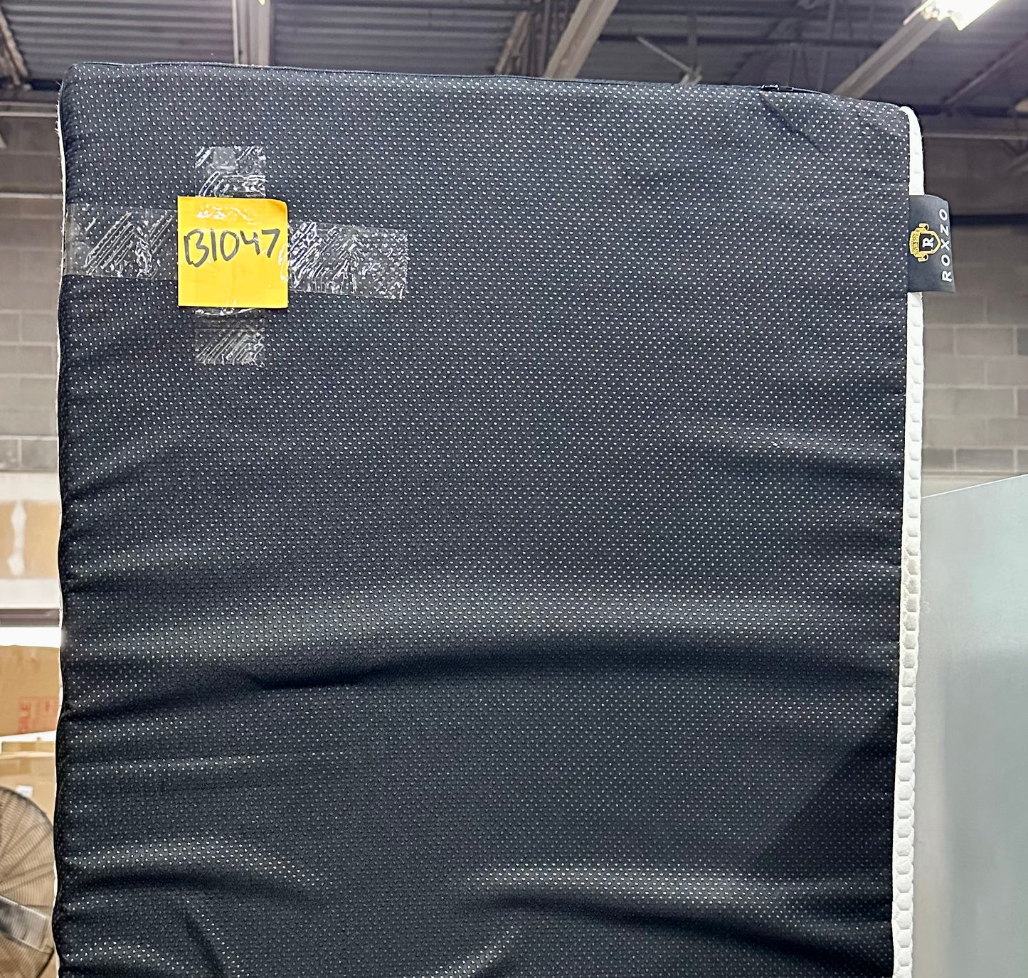 Full Size Tri-fold Mattress/ Mattress Topper, 6 Inch Memory Foam, Soft, Portable, Floor Guest Bed, 73x52x6 inches (B1047)