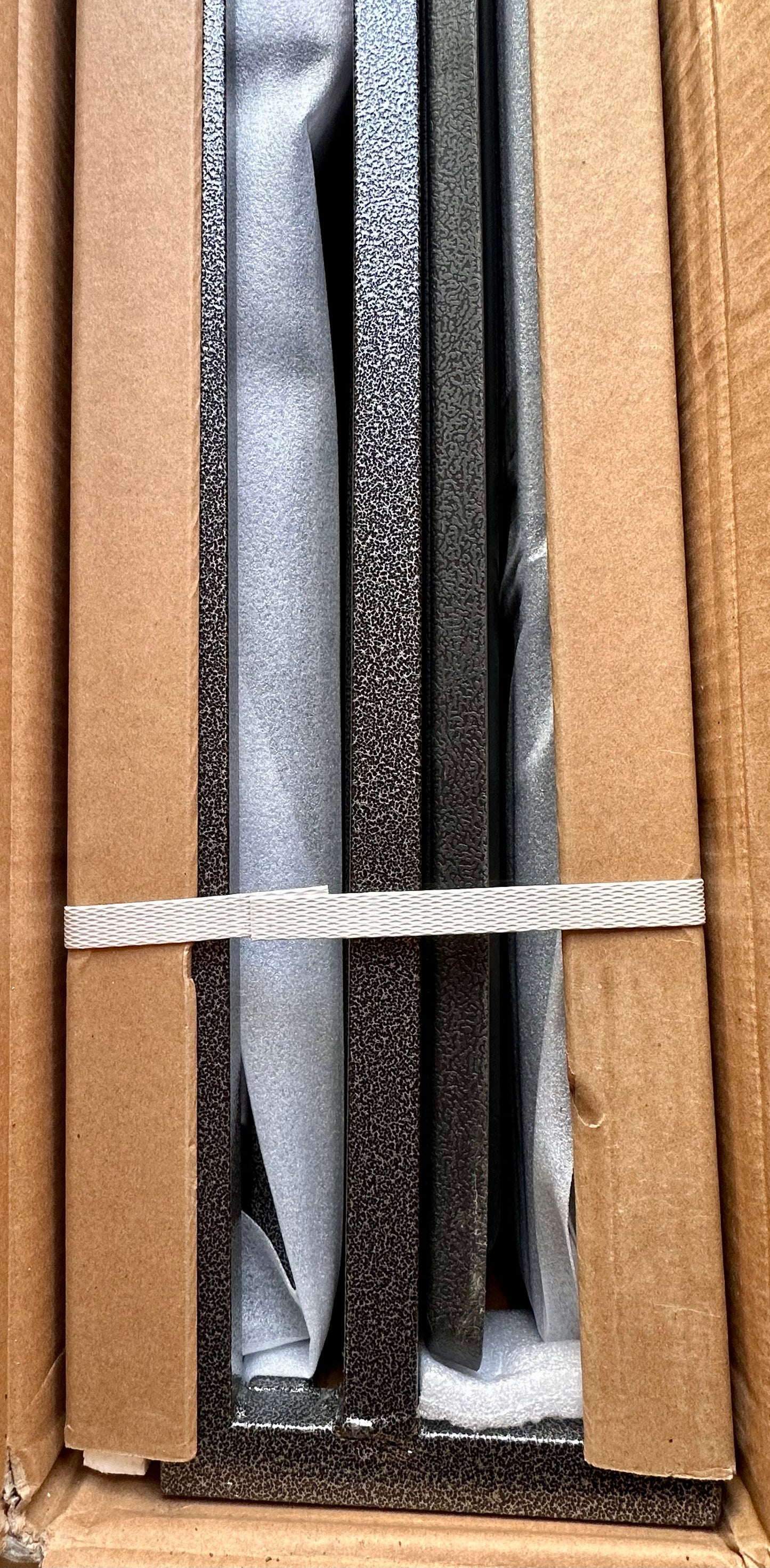 Oranland 48 inch Heavy Duty Indestructible Dog Crate,Reinforced Baseplate for Large Dogs,XL Dog Crate for High Anxiety Dogs/Max Load Capacity 250lbs/Double Door with Wheels (R731)