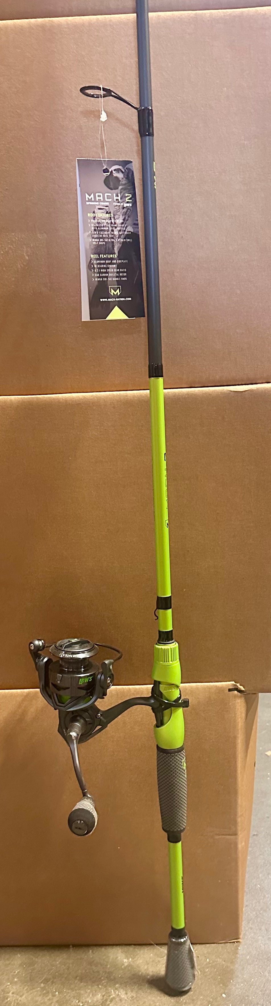 Lew's MACH 2 Spinning Reel and Fishing Rod Combo, IM8 Graphite Blank Fishing Rod, Right or Left-Hand Retrieve, Winn Dri-Tac Ultra Handle, Black/Green (W536)