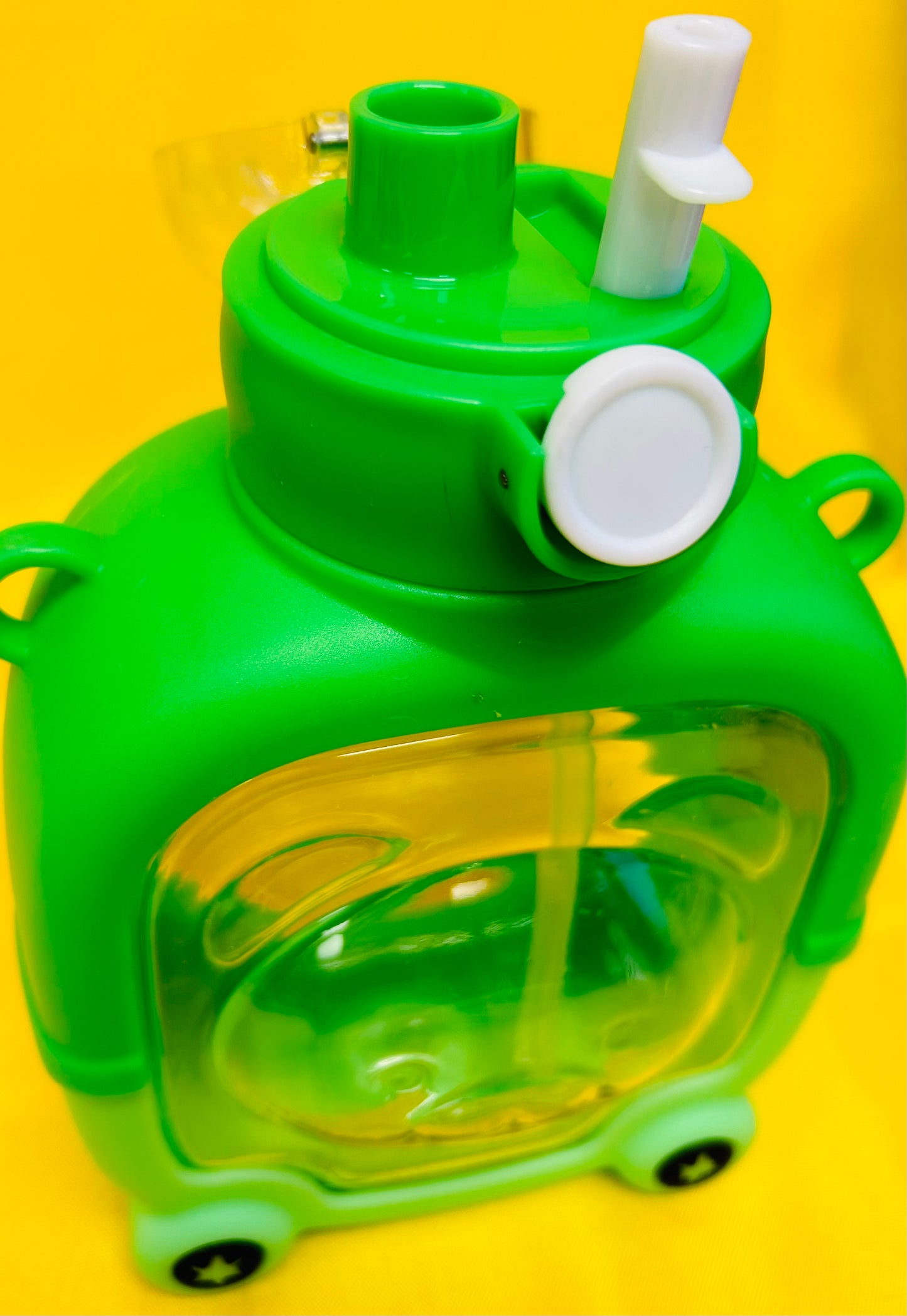 Green Bear Water Bottle with Straw and Strap, 24oz Large Capacity Leak-Proof Drinking Bottle with 3D Stickers for Sports,Camping, Picnic, Hiking,Travel