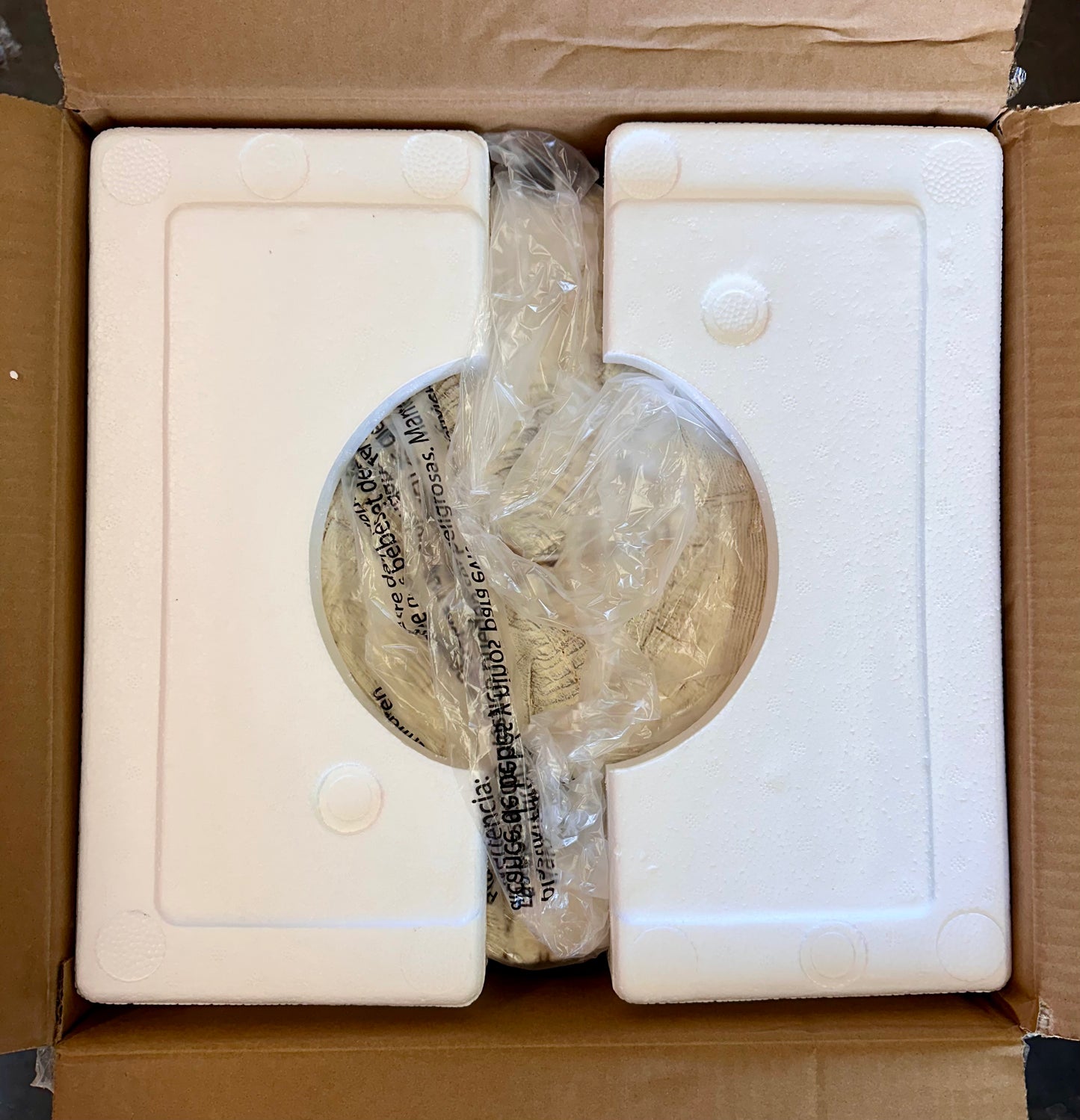 COSIEST Outdoor Antique Beige Side Table, Faux Wood, Hand-Painted Wood Stump Stool, Ottomans, Plant Stand, Decor (L1100)