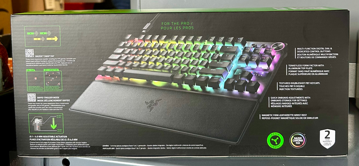 Razer Huntsman V3 Pro TKL Esports Gaming Keyboard: Analog Optical Switches - Razer Snap Tap - Rapid Trigger - Adjustable Actuation - Media Keys & Dial - Doubleshot PBT Keycaps - Wrist Rest - Black (Bin 99)