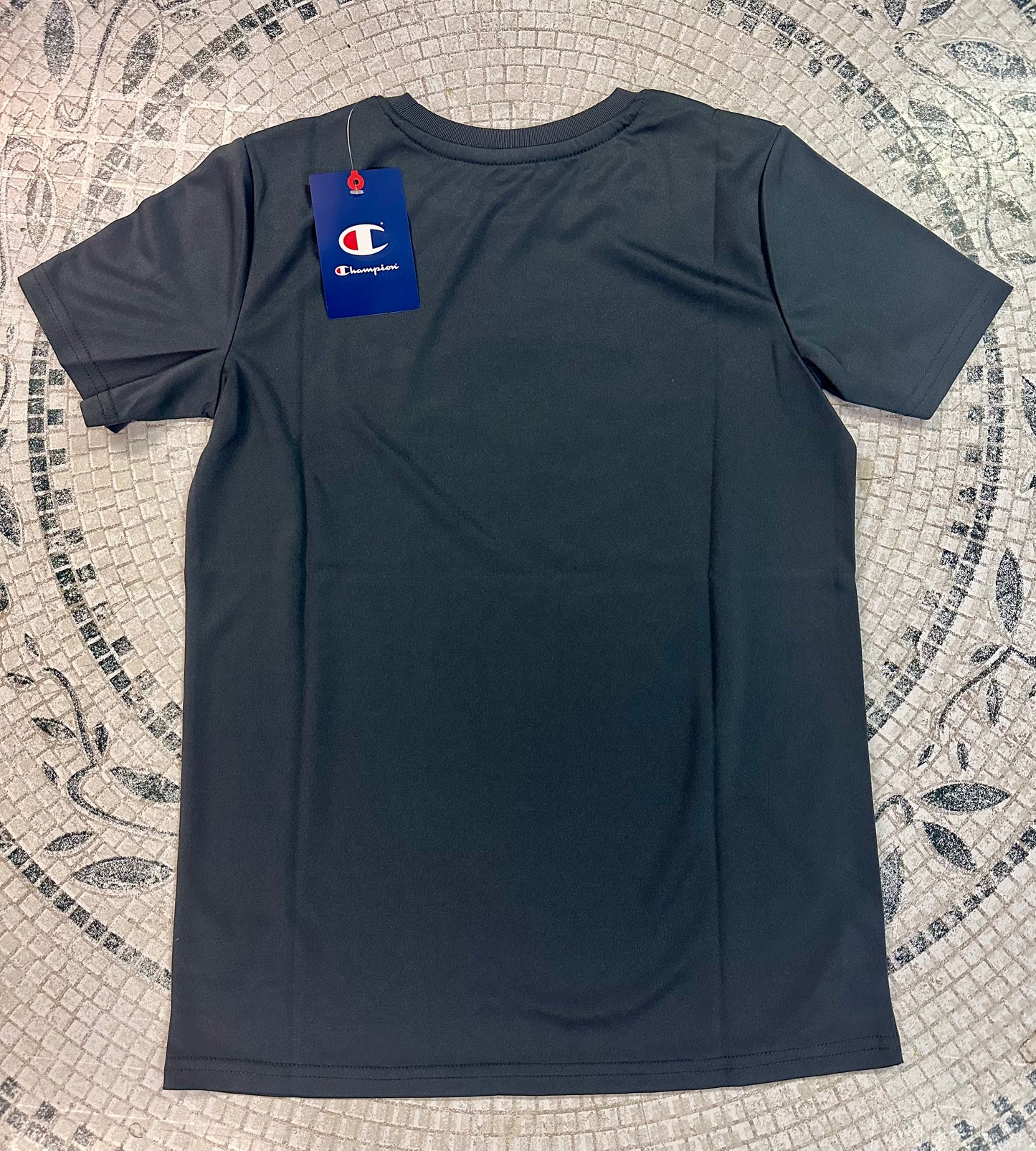 Champion Boys Short-Sleeve Classic Logo      T-Shirt (Size Youth Medium )